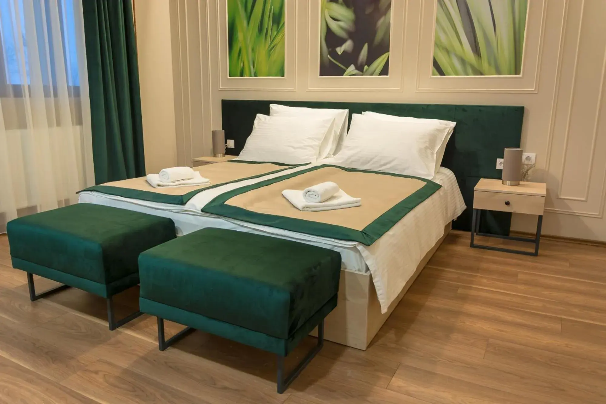 Double or Twin Room - single occupancy - Disability Access in Hotel & Distillery Monogram Double or Twin Room - single occupancy - Disability Access in Hotel & Distillery Monogram