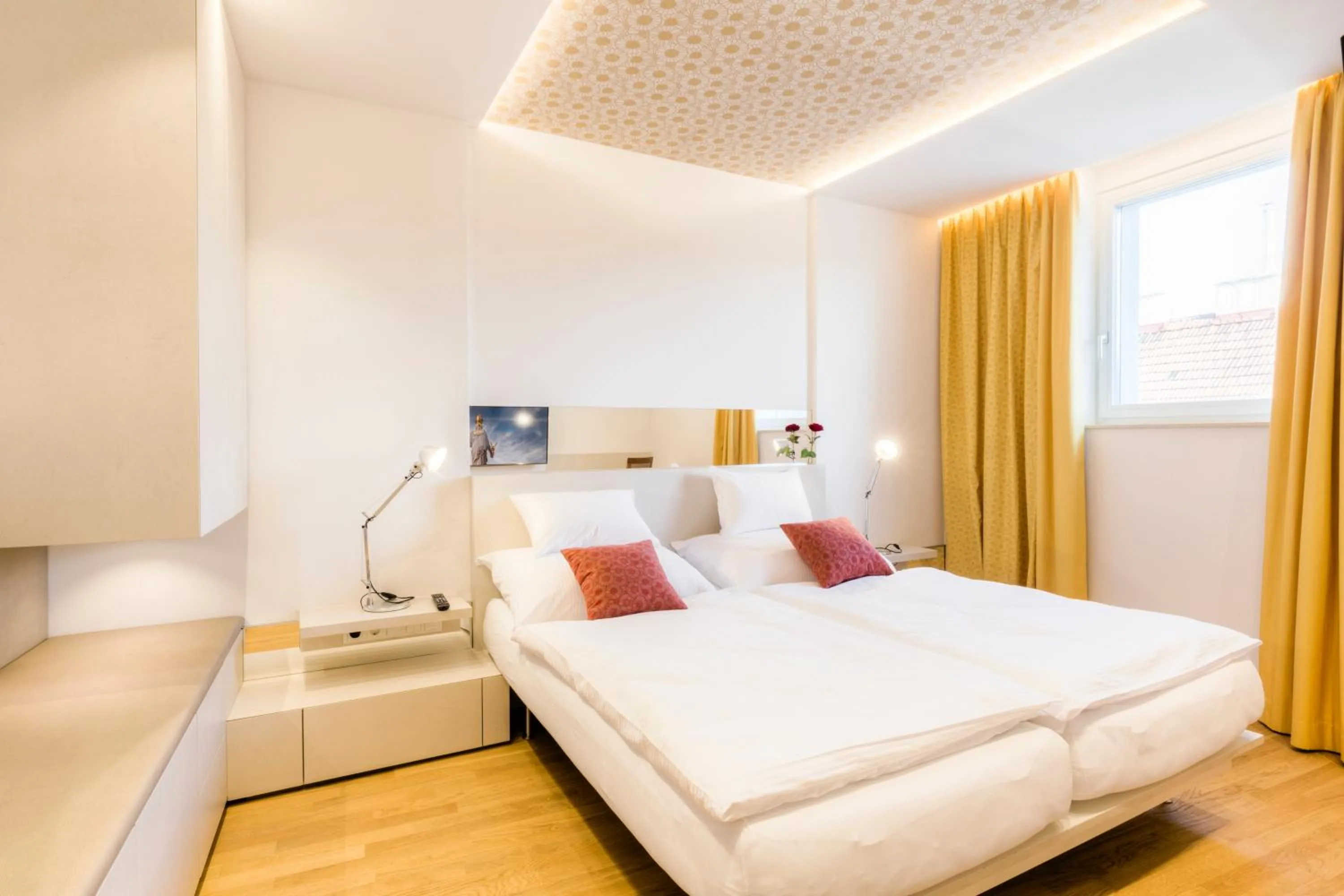 Bedroom, Bed in Vienna Grand Apartments DANUBE