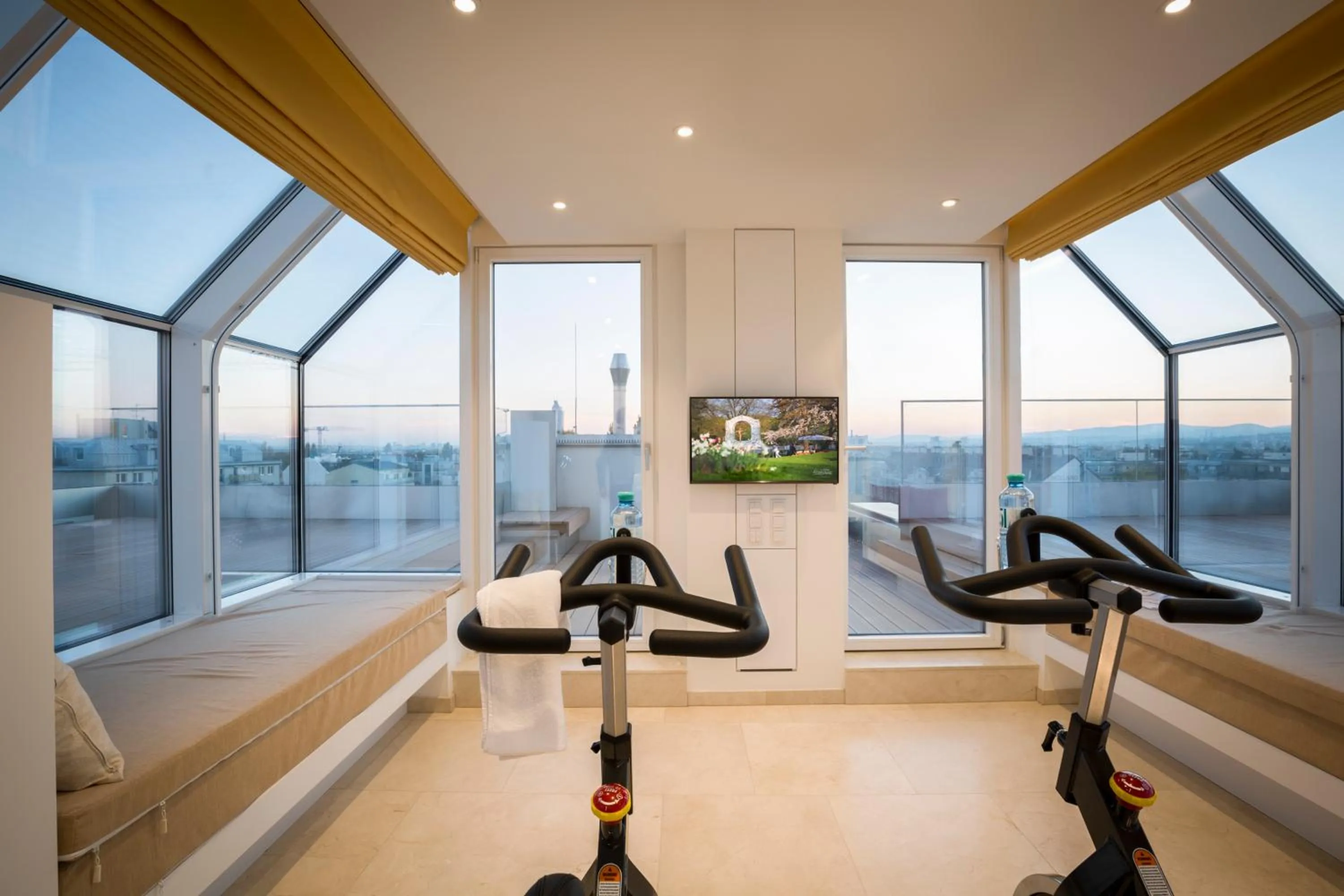 Fitness centre/facilities in Vienna Grand Apartments DANUBE