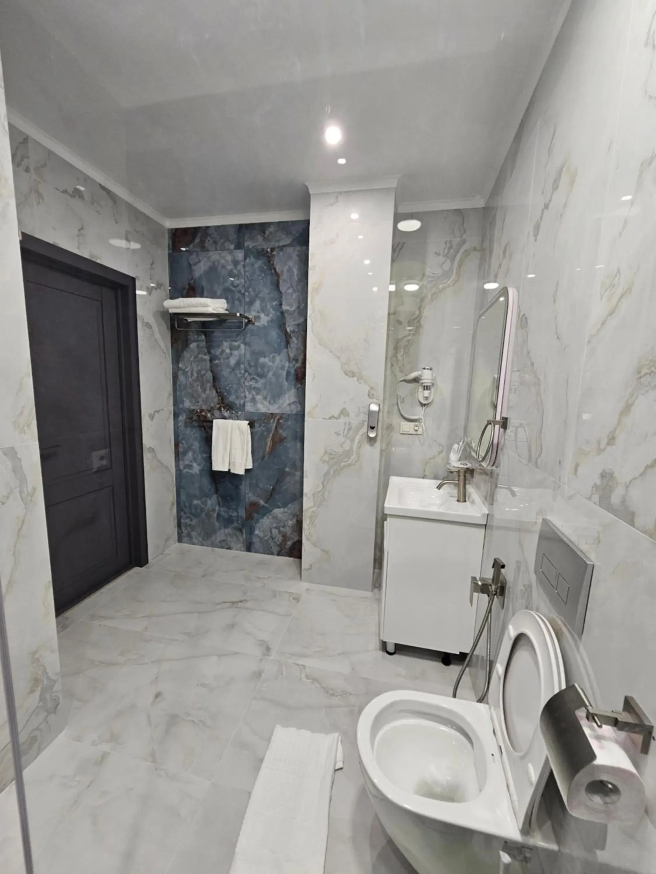 Twin Room with Private Bathroom - single occupancy in Palmira Hotel Bishkek Twin Room with Private Bathroom - single occupancy in Palmira Hotel Bishkek