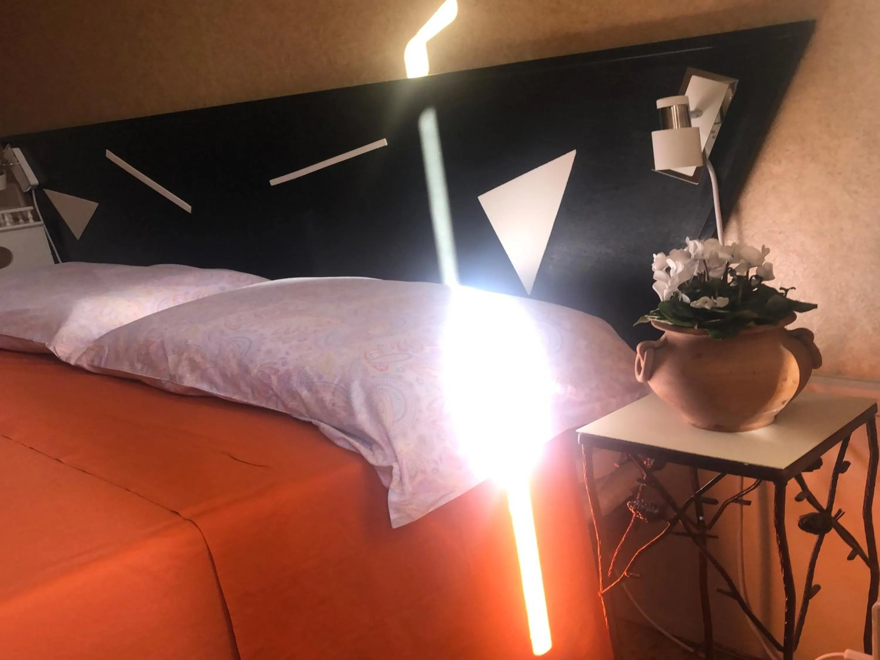 Bedroom, Bed in La Finestra sul Fiume