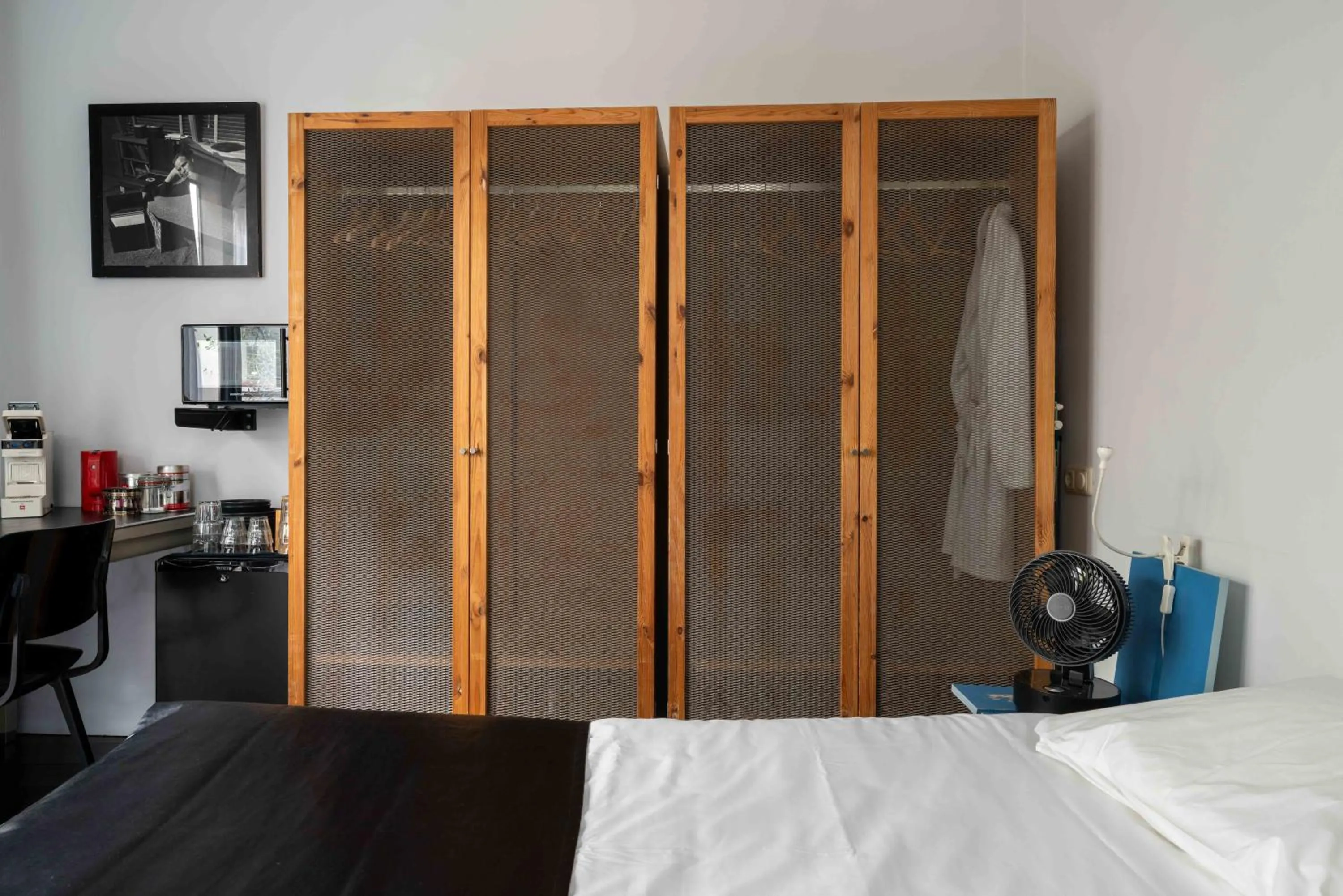 Bedroom, Bed in Zocher6 a monumental town house in the city center