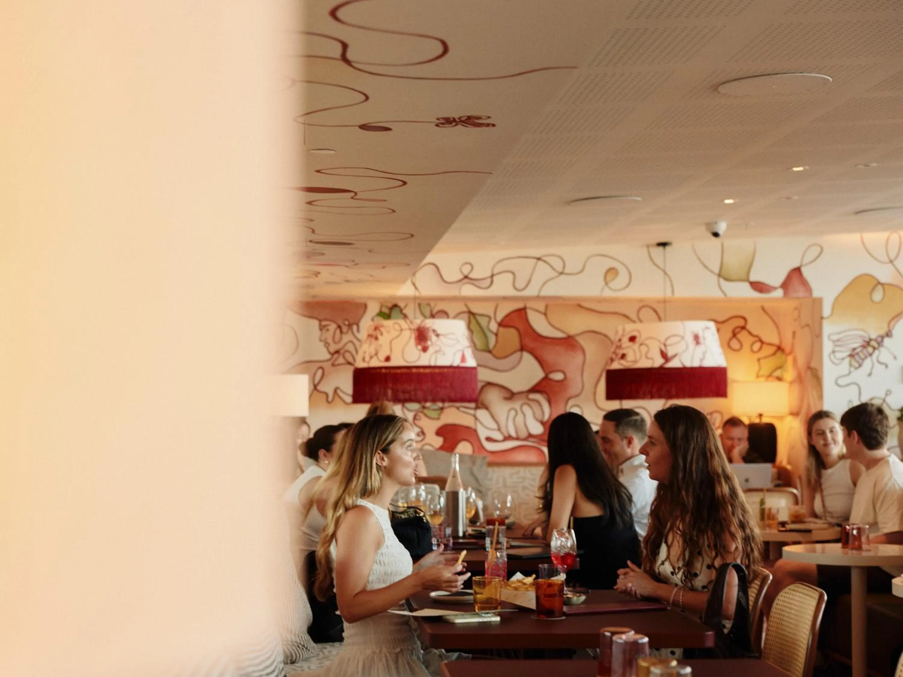 Restaurant/places to eat in 25hours Hotel Sydney The Olympia