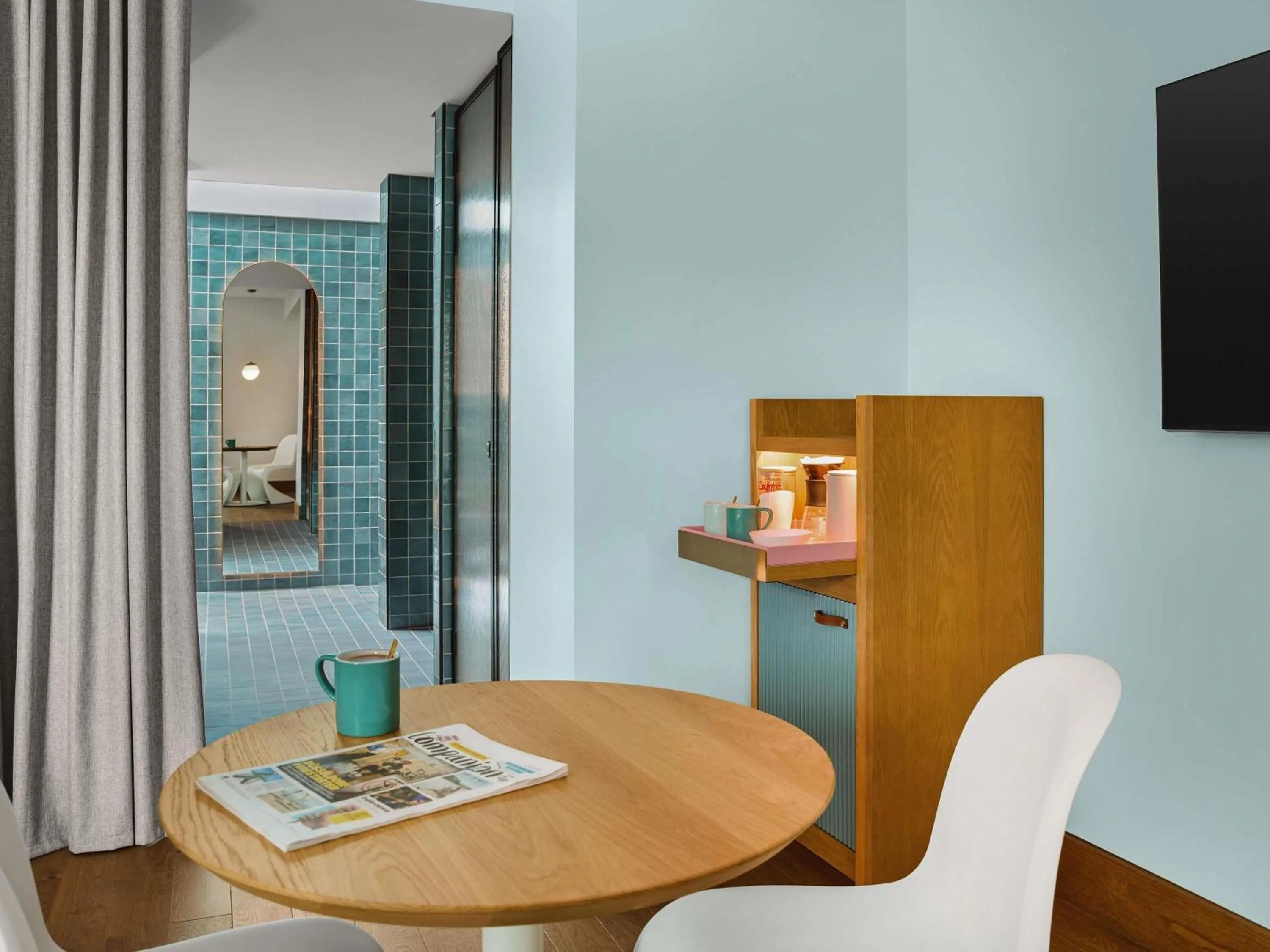 Bedroom in 25hours Hotel Sydney The Olympia