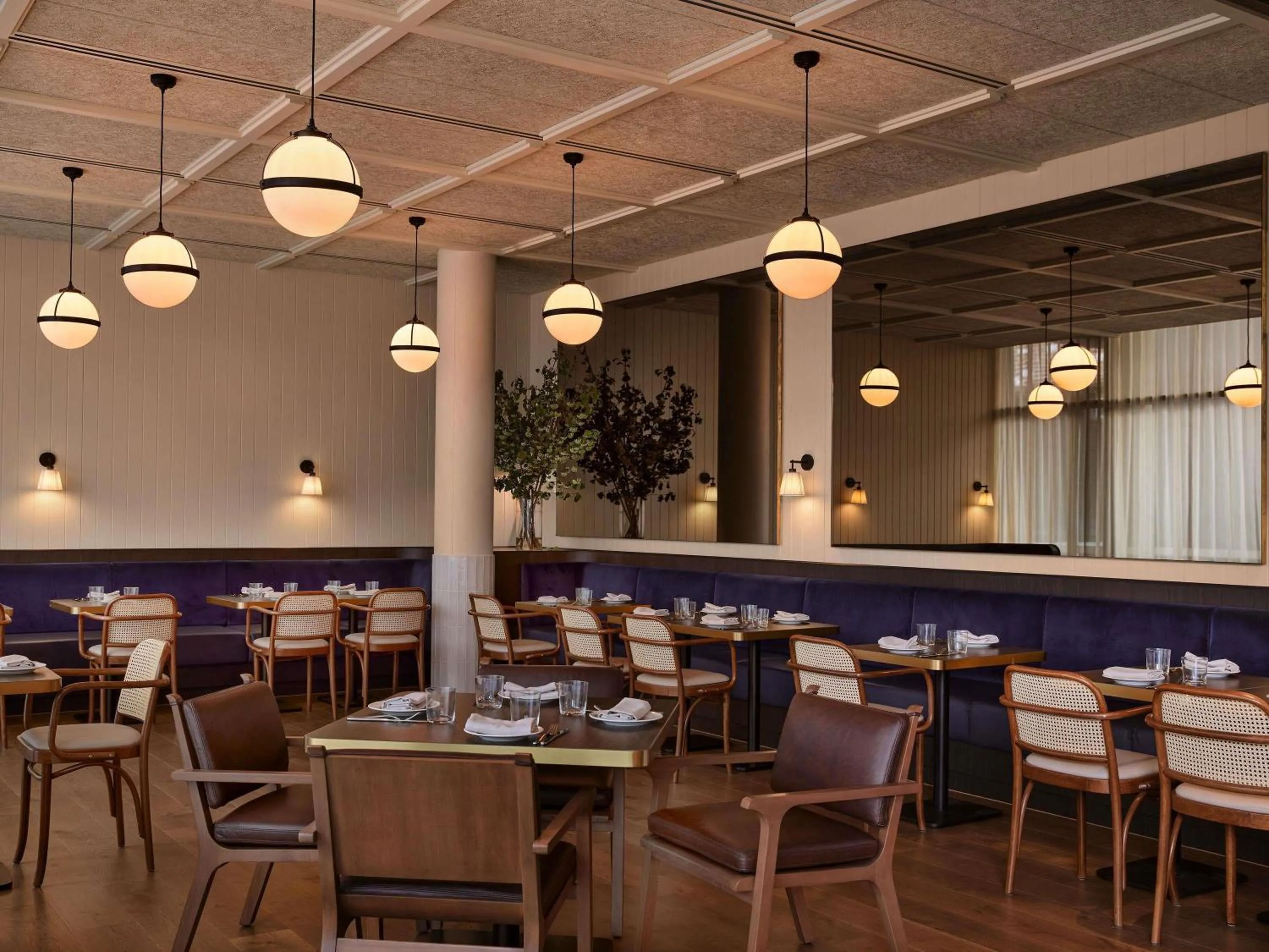 Restaurant/places to eat in 25hours Hotel Sydney The Olympia