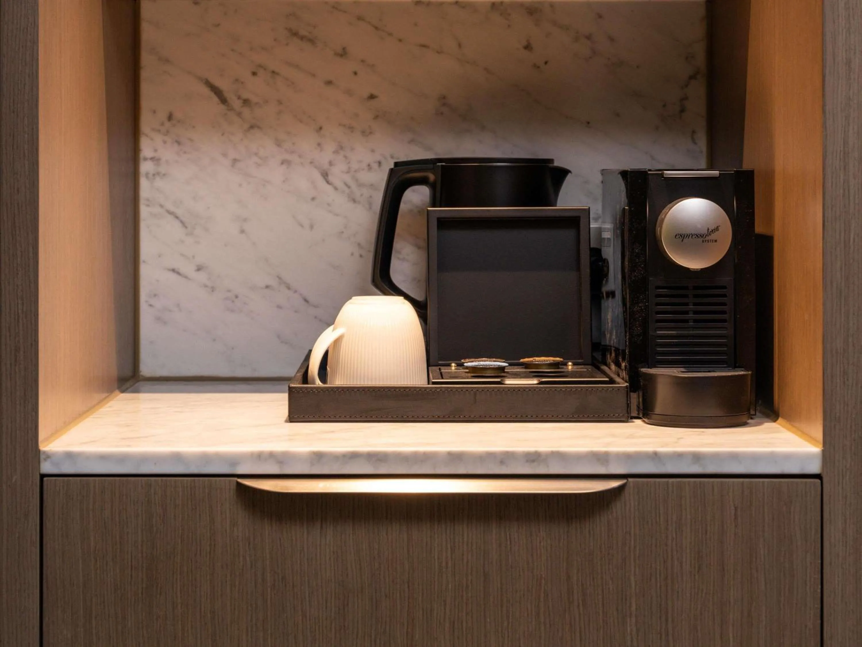 Bedroom in Novotel Sydney Cabramatta