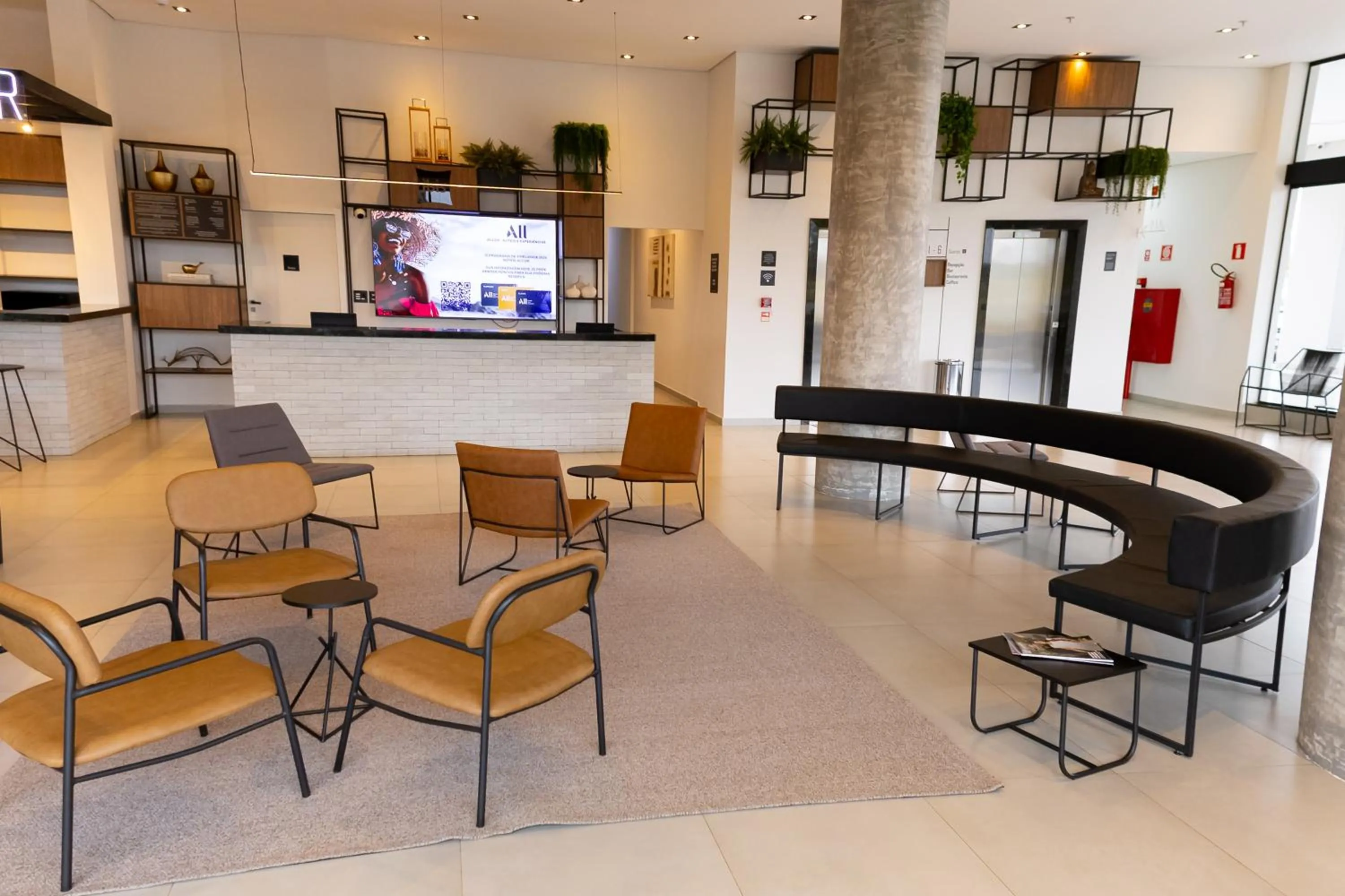 Living room in Ibis Votuporanga