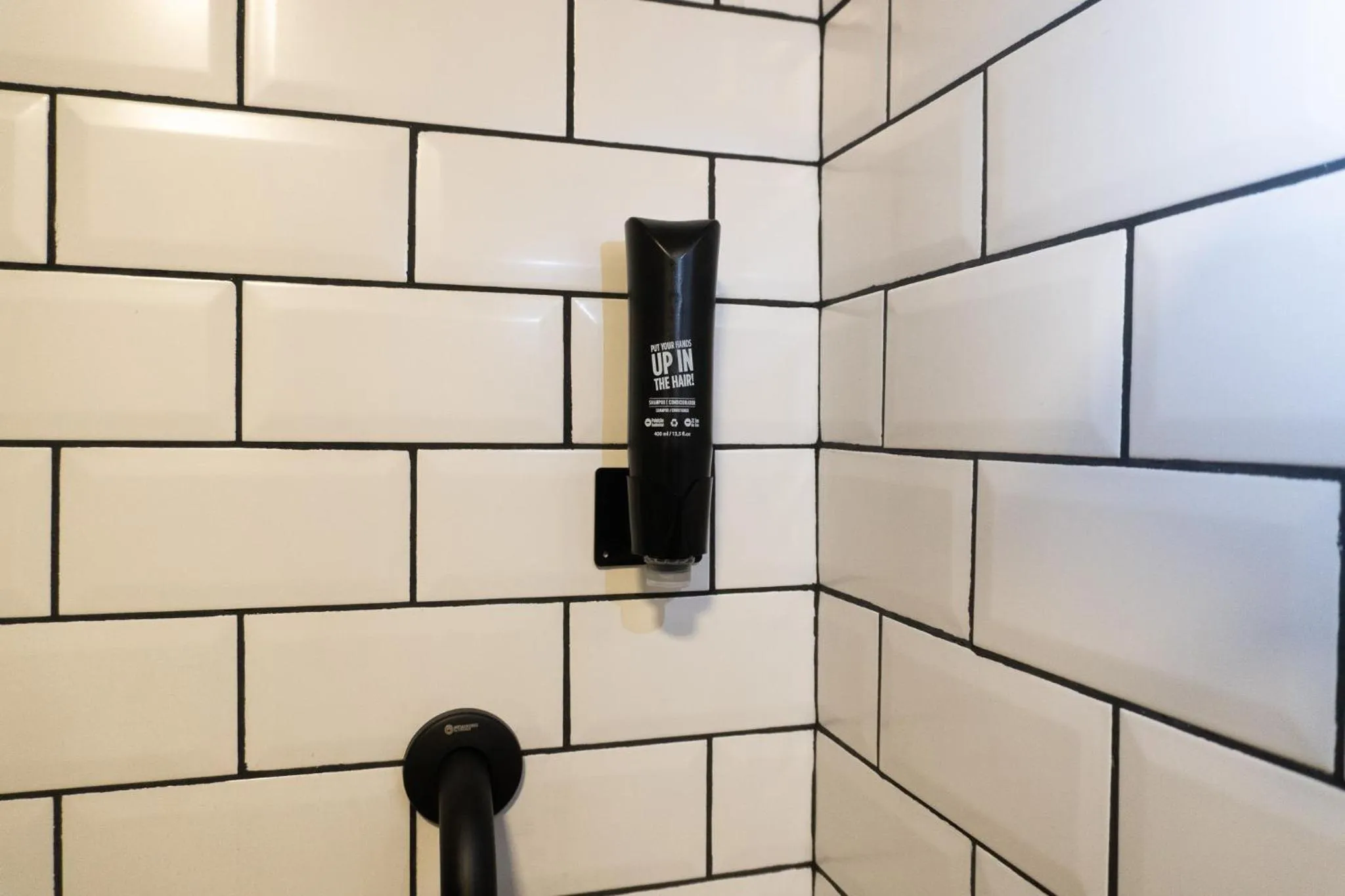 Bathroom in ibis Arcoverde