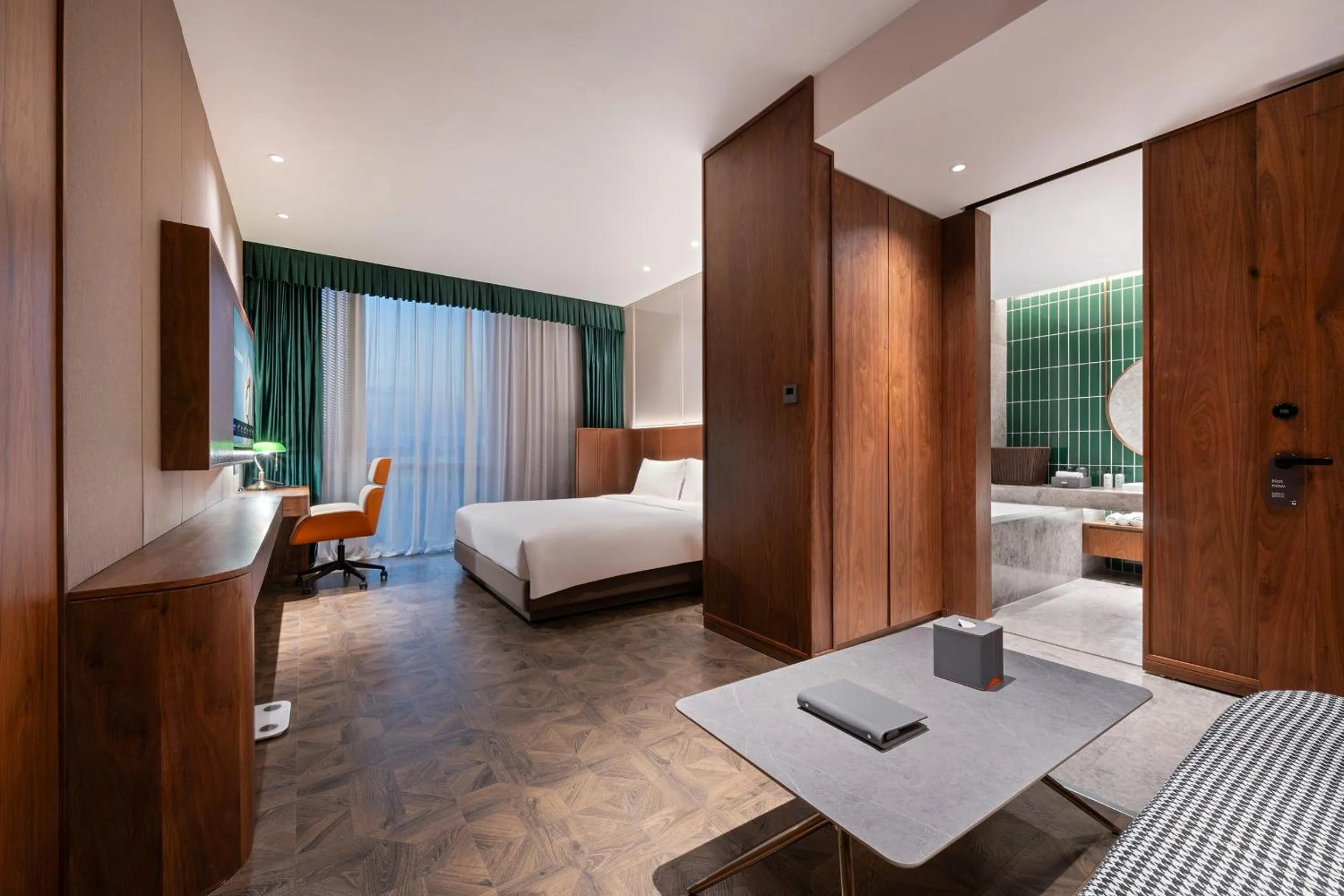 Photo of the whole room, Bed in Novotel Shanghai Baoshan Jiusi