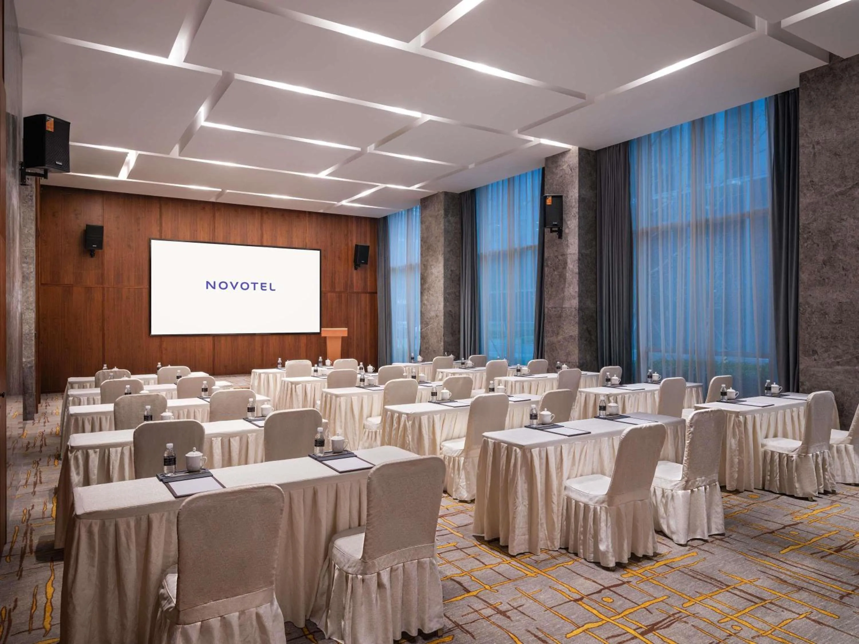 Meeting/conference room in Novotel Shanghai Baoshan Jiusi