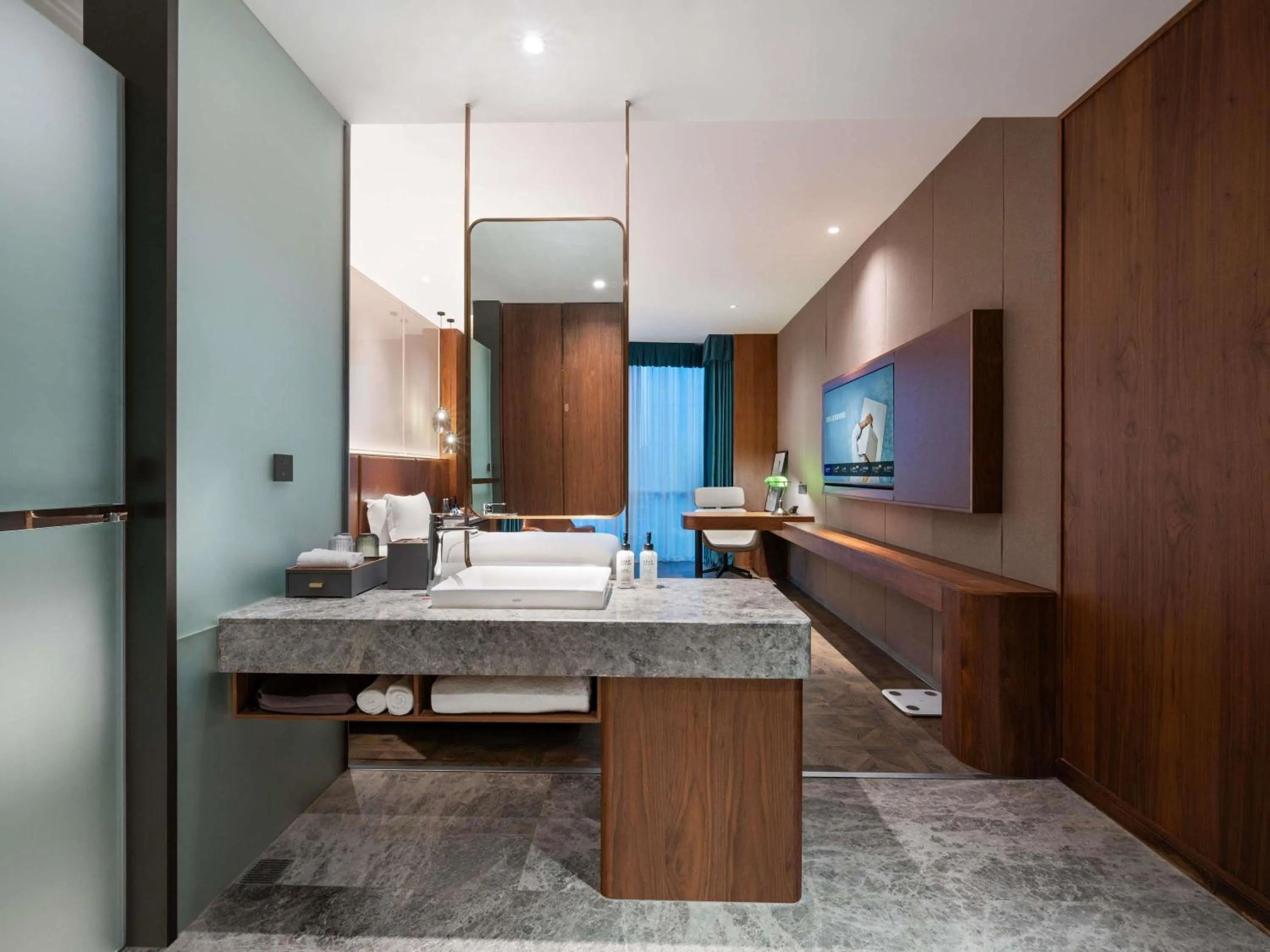 Bedroom, Bed in Novotel Shanghai Baoshan Jiusi