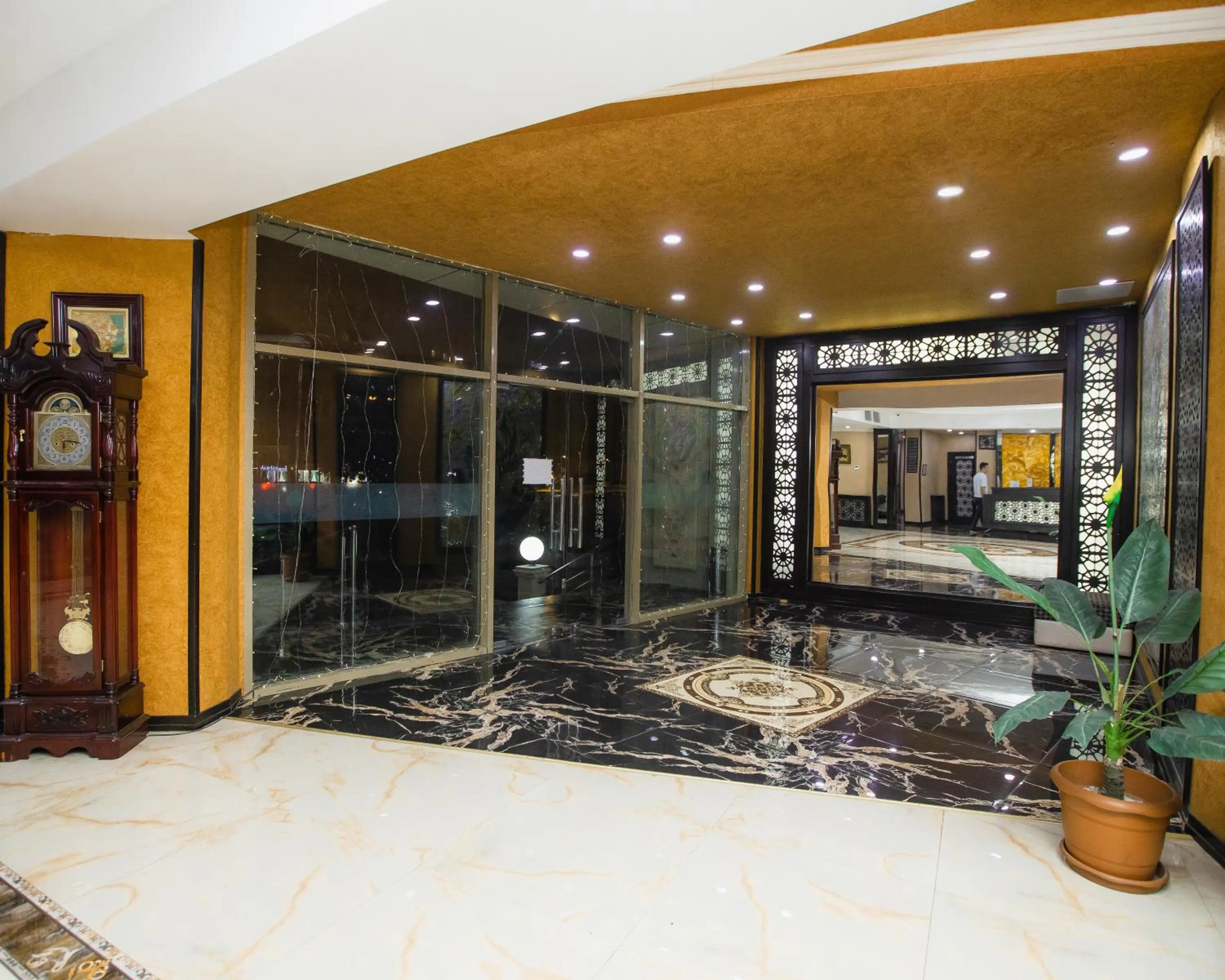 Lobby or reception in Corniche White City Hotel