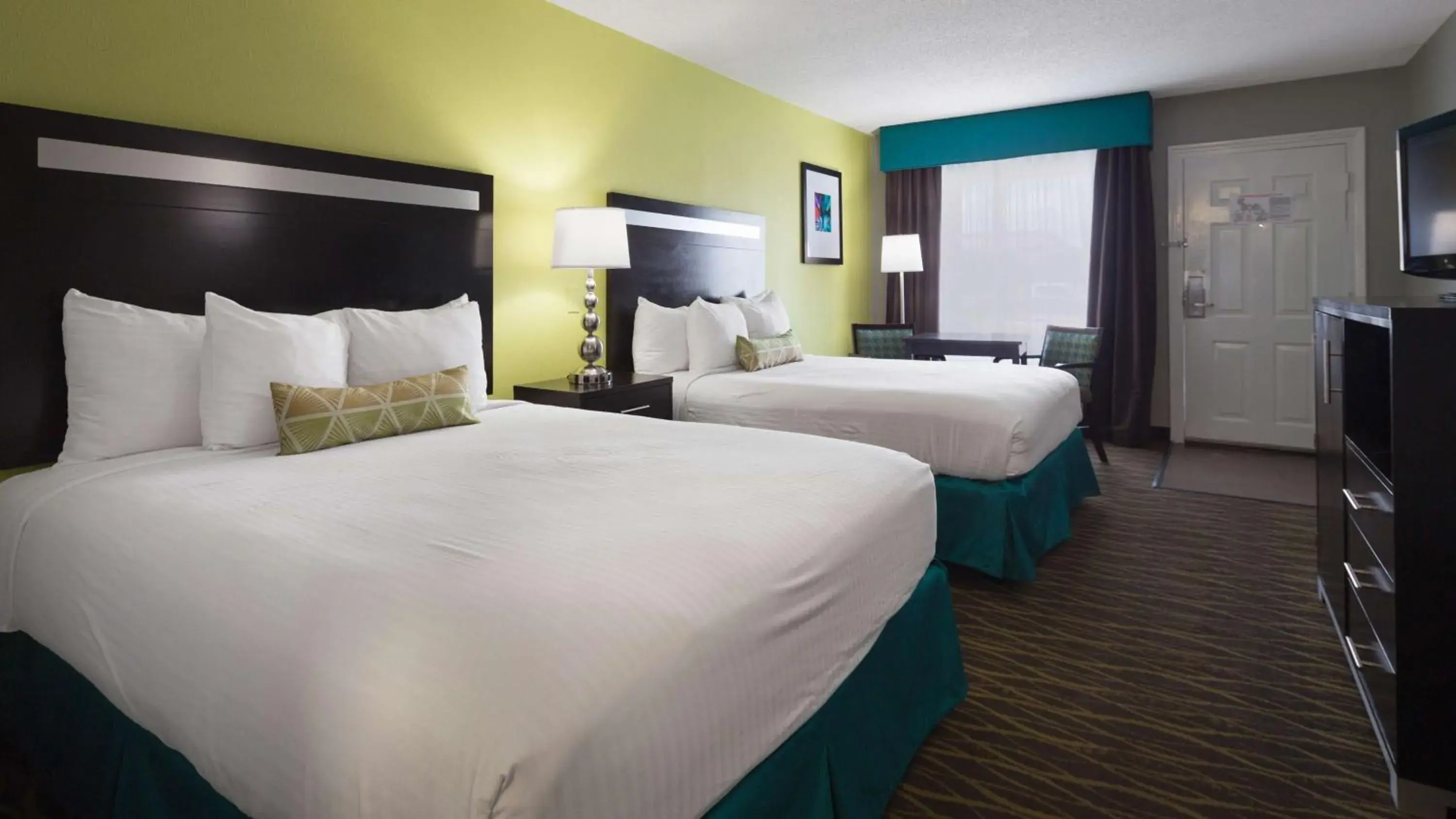 Photo of the whole room, Bed in Best Western Inn Florence Photo of the whole room, Bed in Best Western Inn Florence