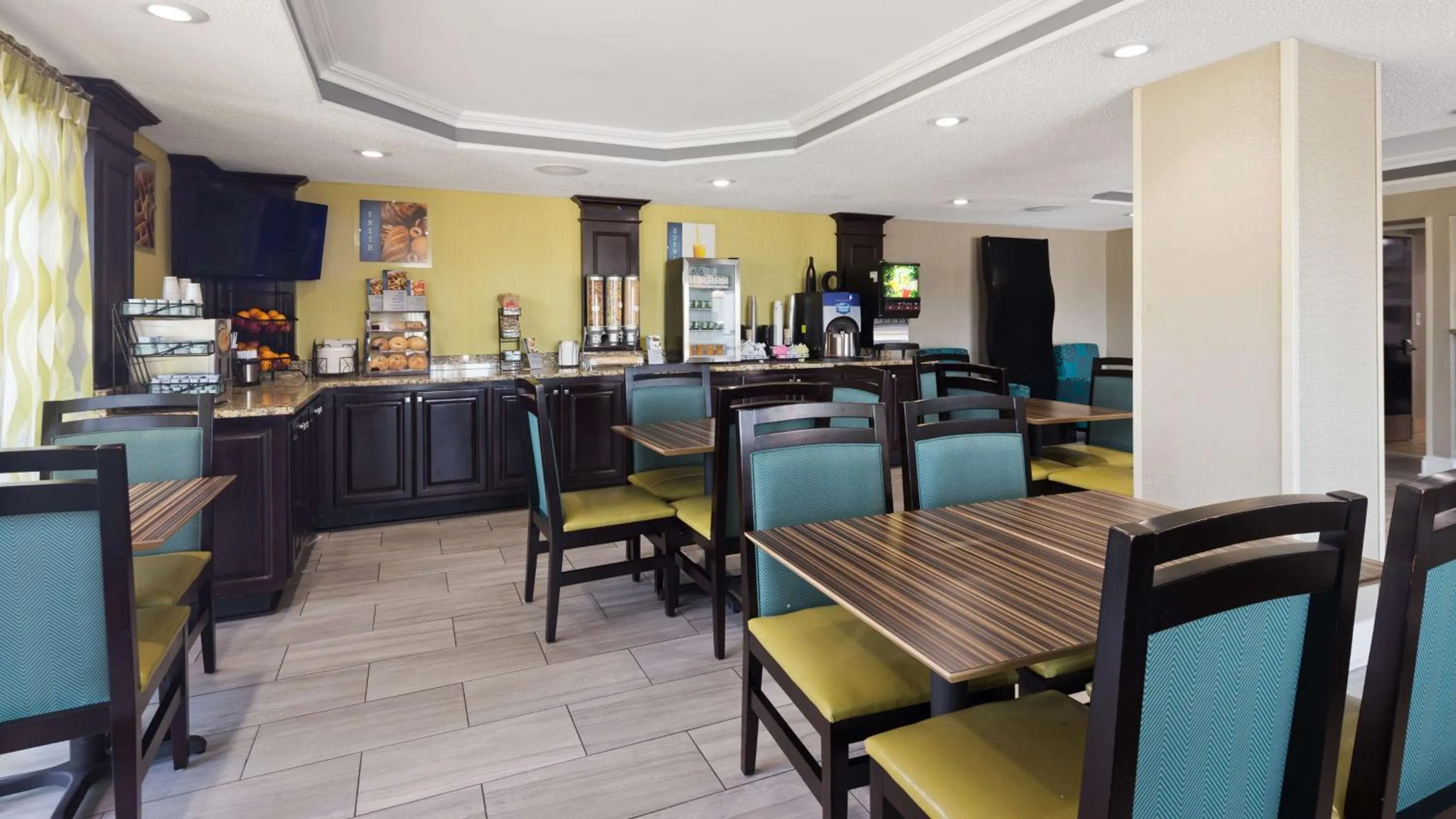 Restaurant/places to eat in Best Western Inn Florence