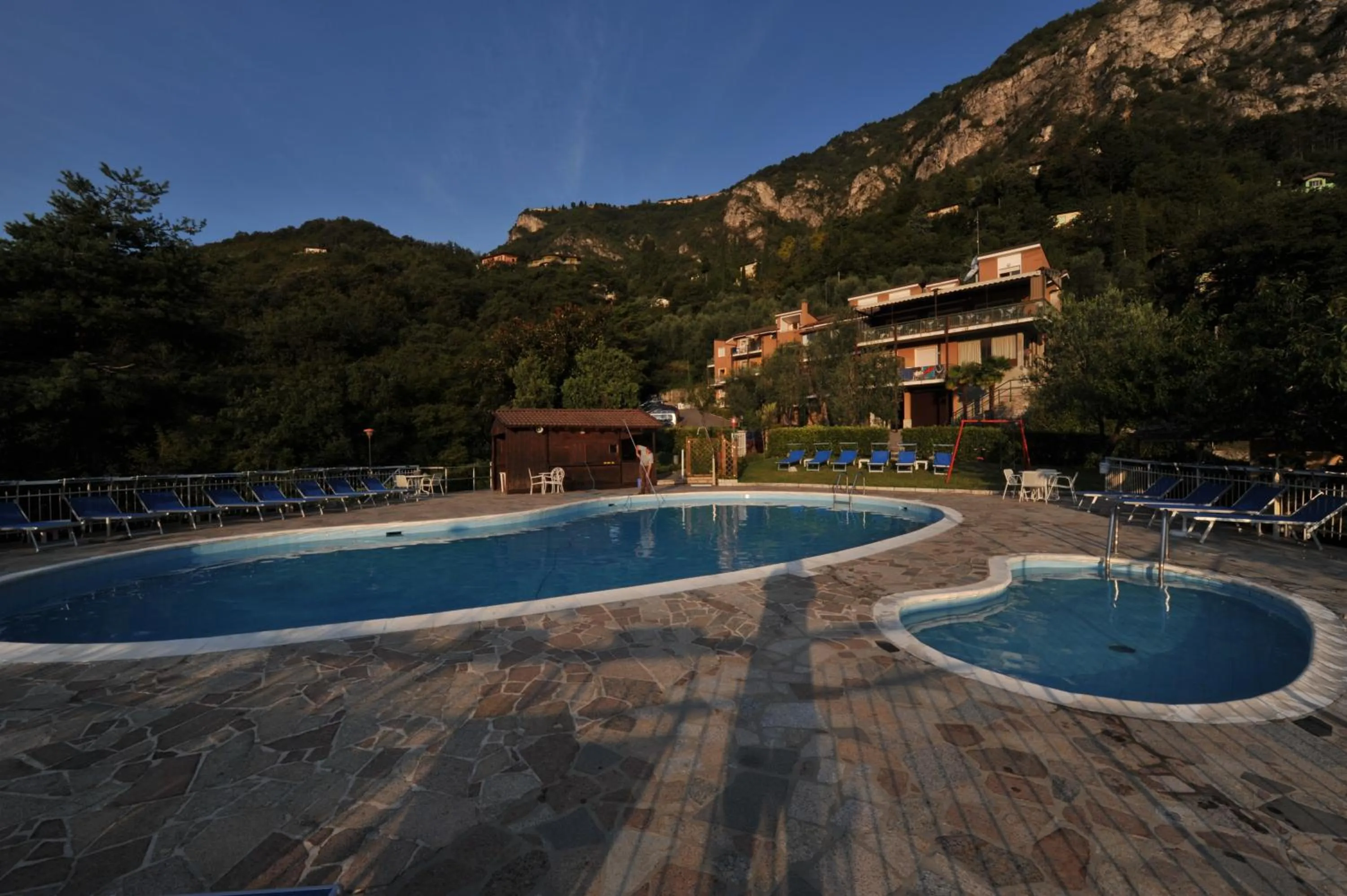 Swimming pool in Residence Hotel Maxi