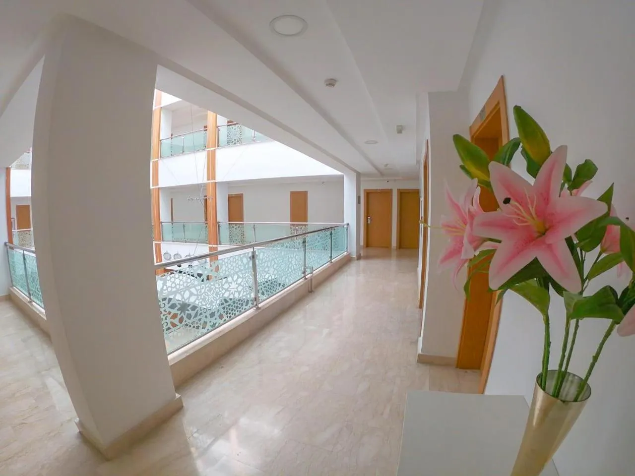 Area and facilities in Prestige Hotel & Spa