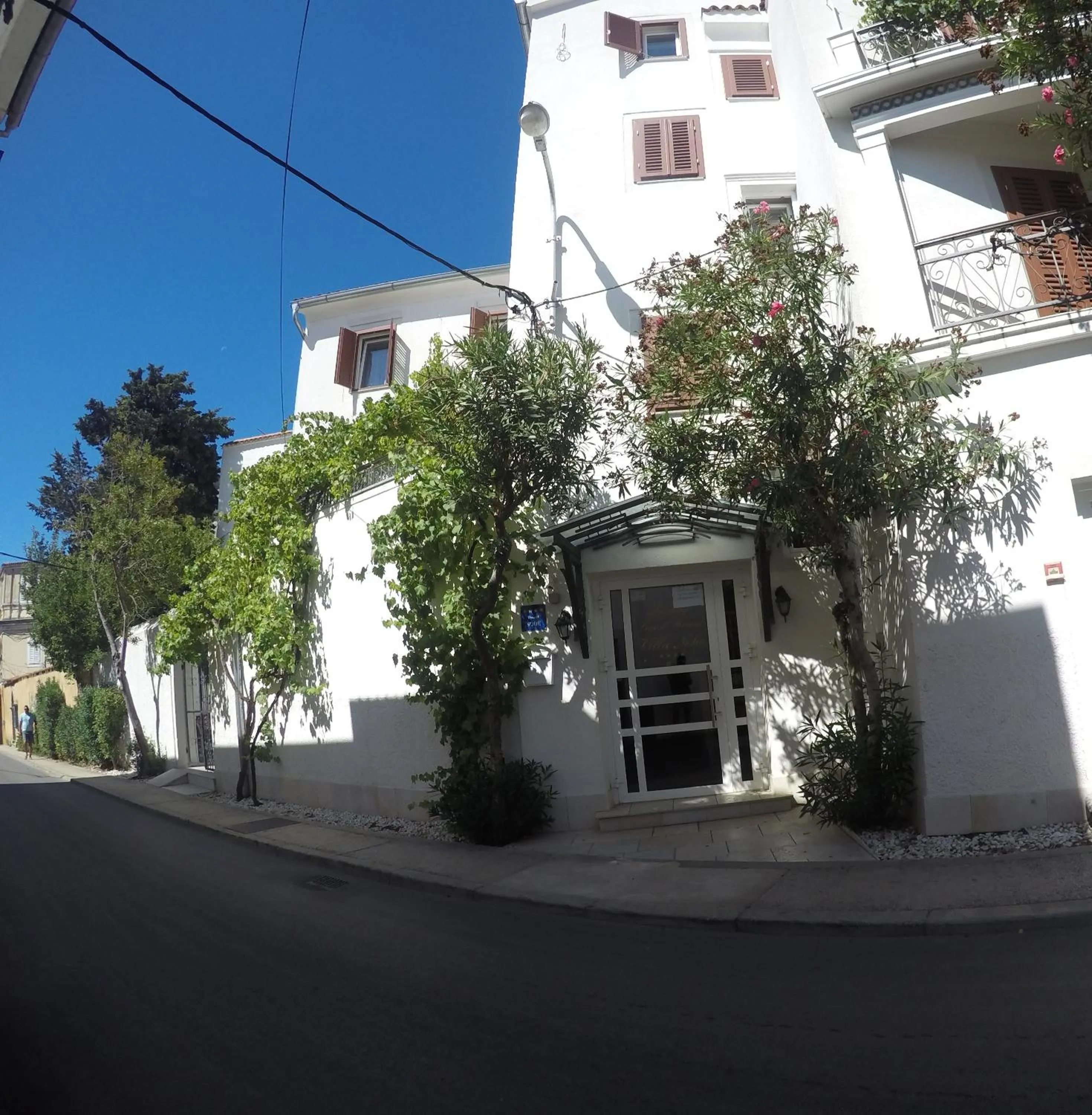 Facade/entrance in Guest House Neho