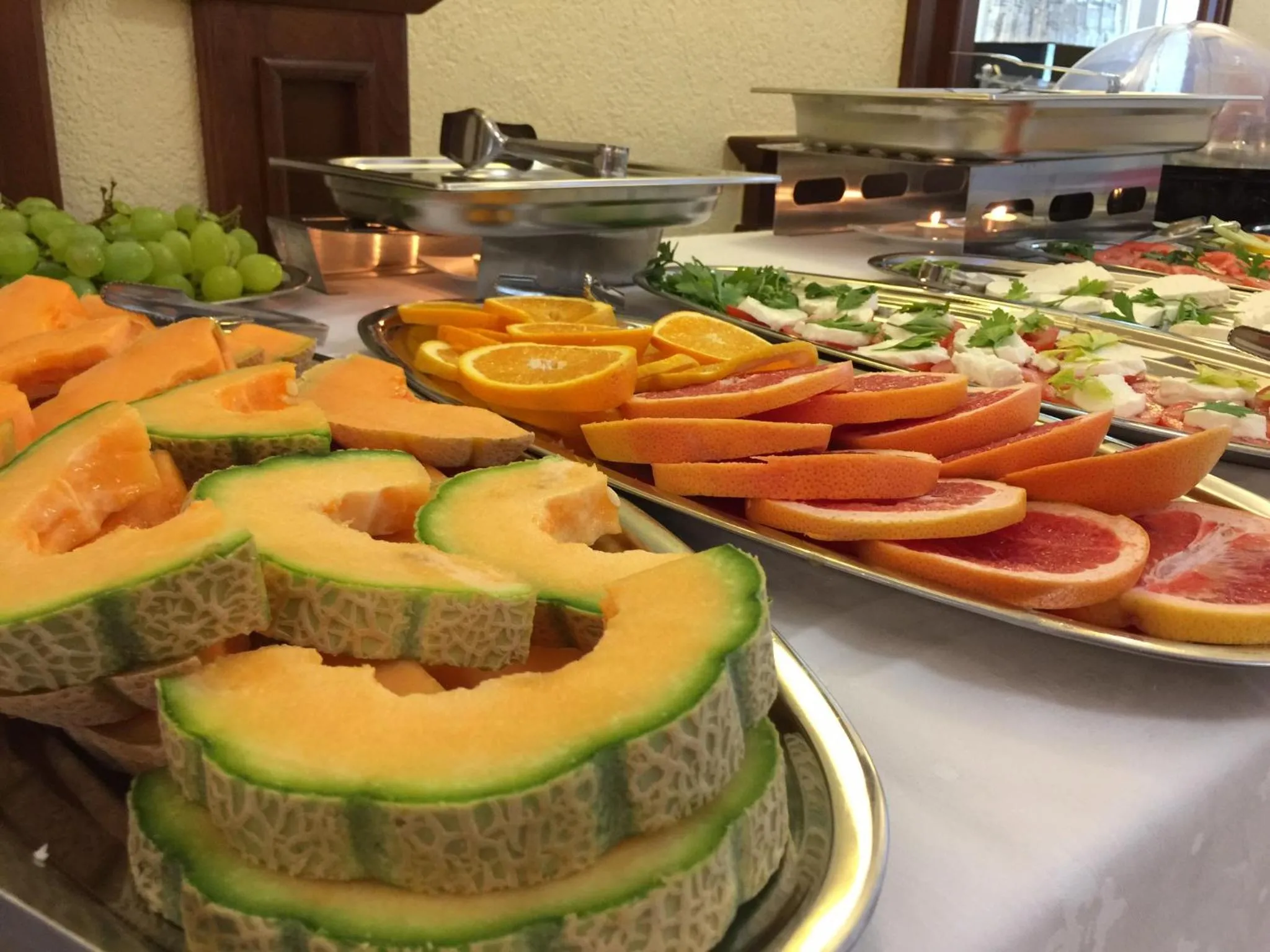 Food and drinks in Guest House Neho