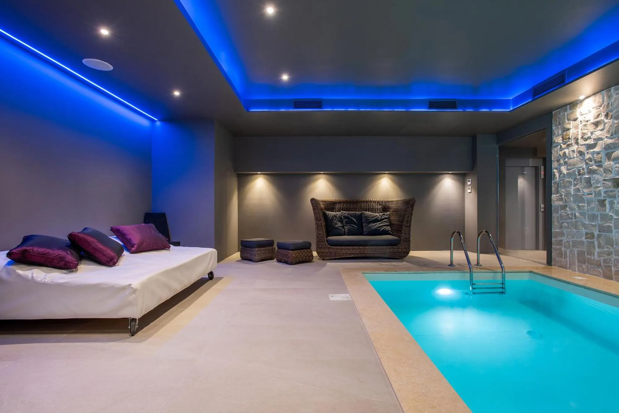 Swimming pool in Fortyfive Squared Hotel