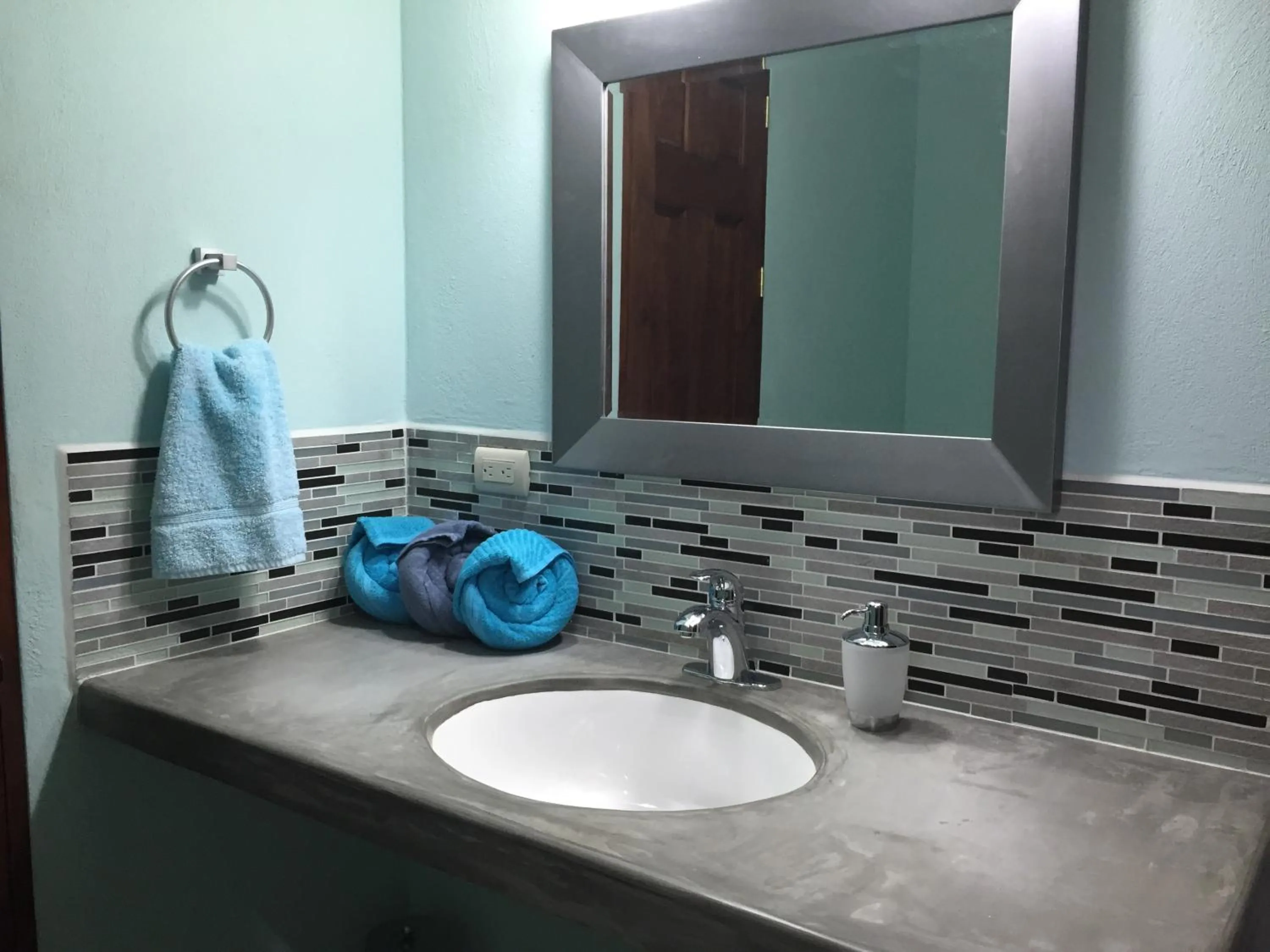 Bathroom in Luz En El Cielo Eco-B&B/Hostel