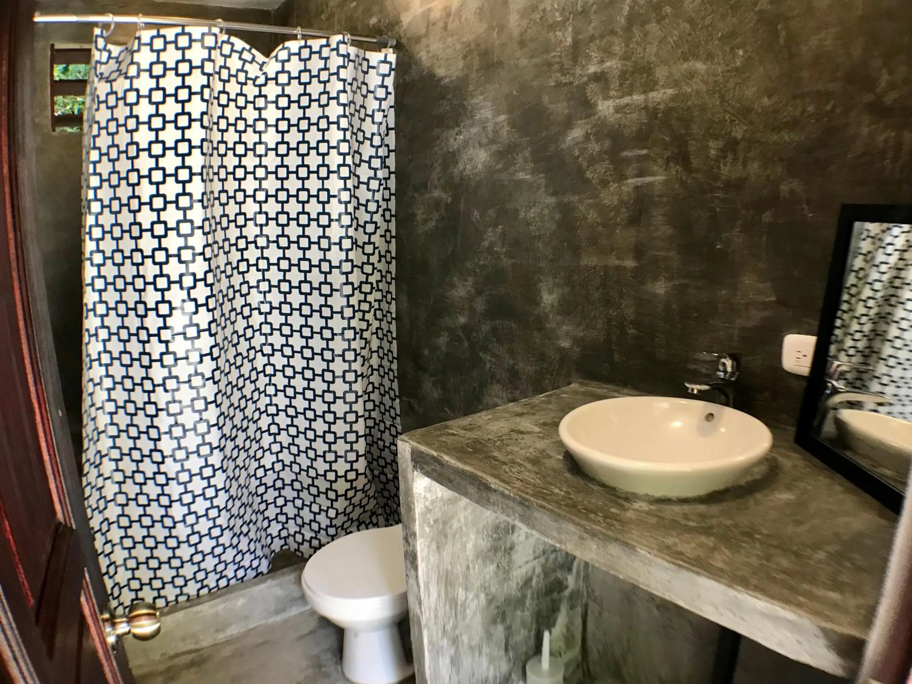 Bathroom in Luz En El Cielo Eco-B&B/Hostel