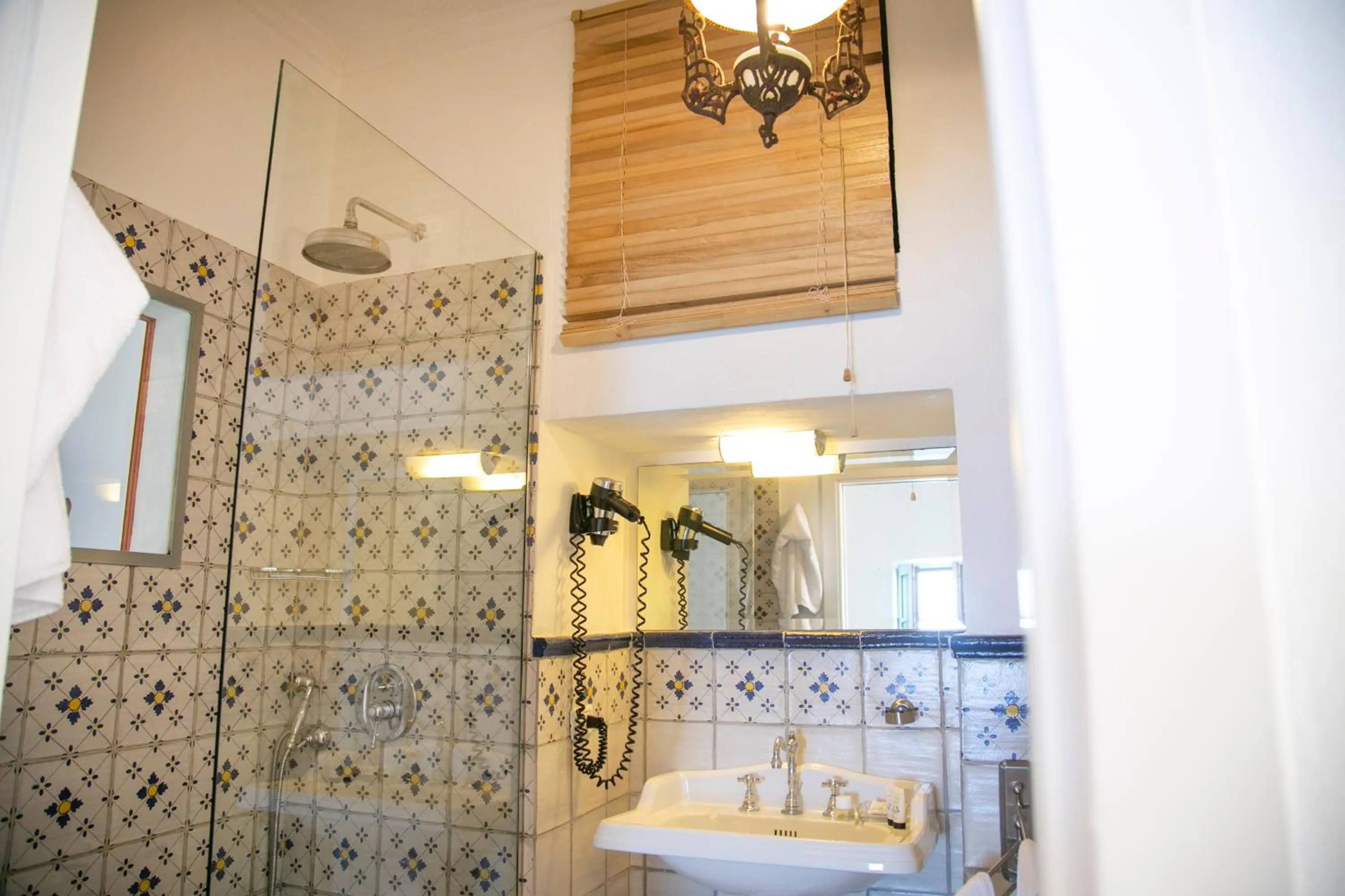 Bathroom in Gli Orti Di Malva B&B