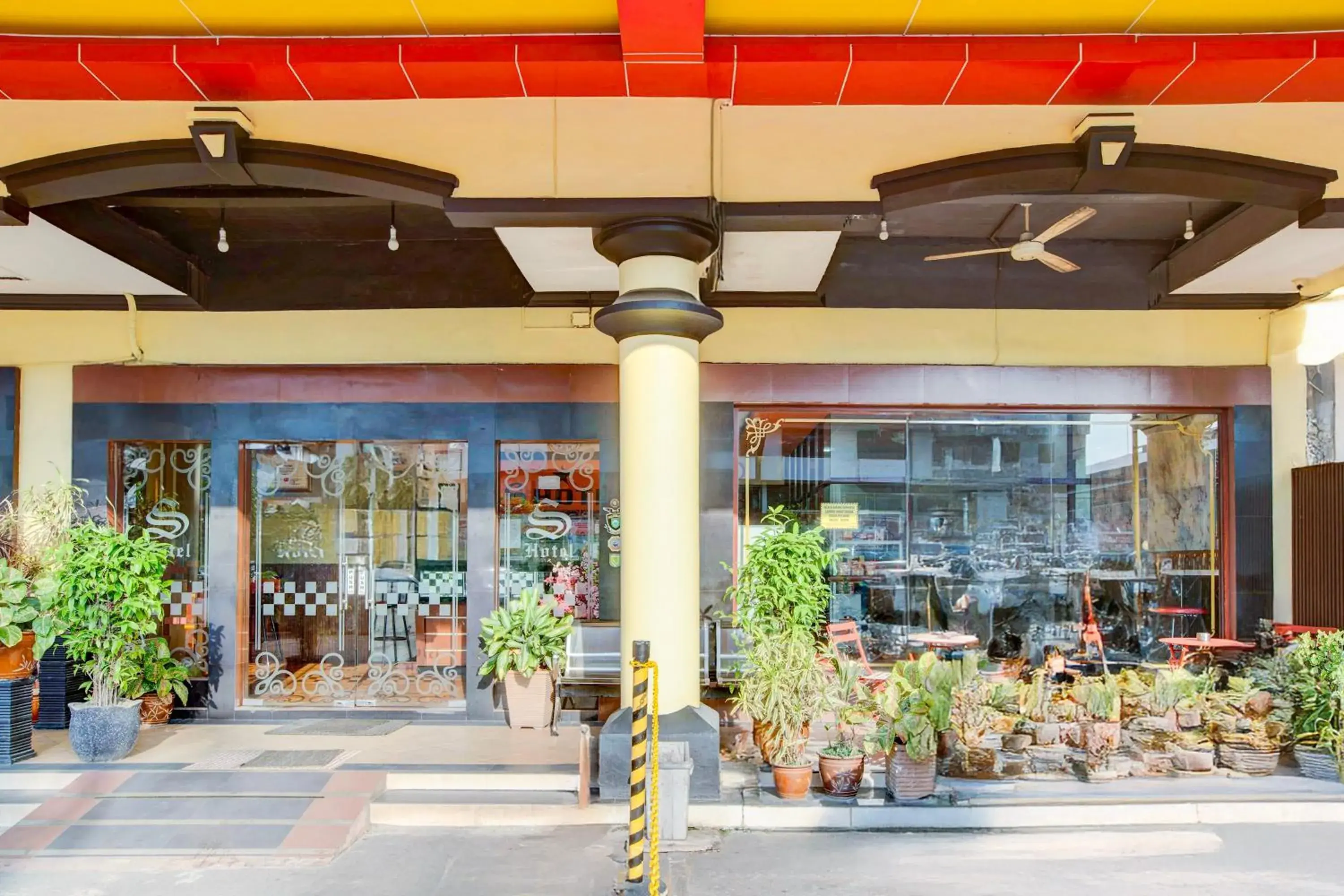 Facade/entrance in Dancenter S Hotel Facade/entrance in Dancenter S Hotel