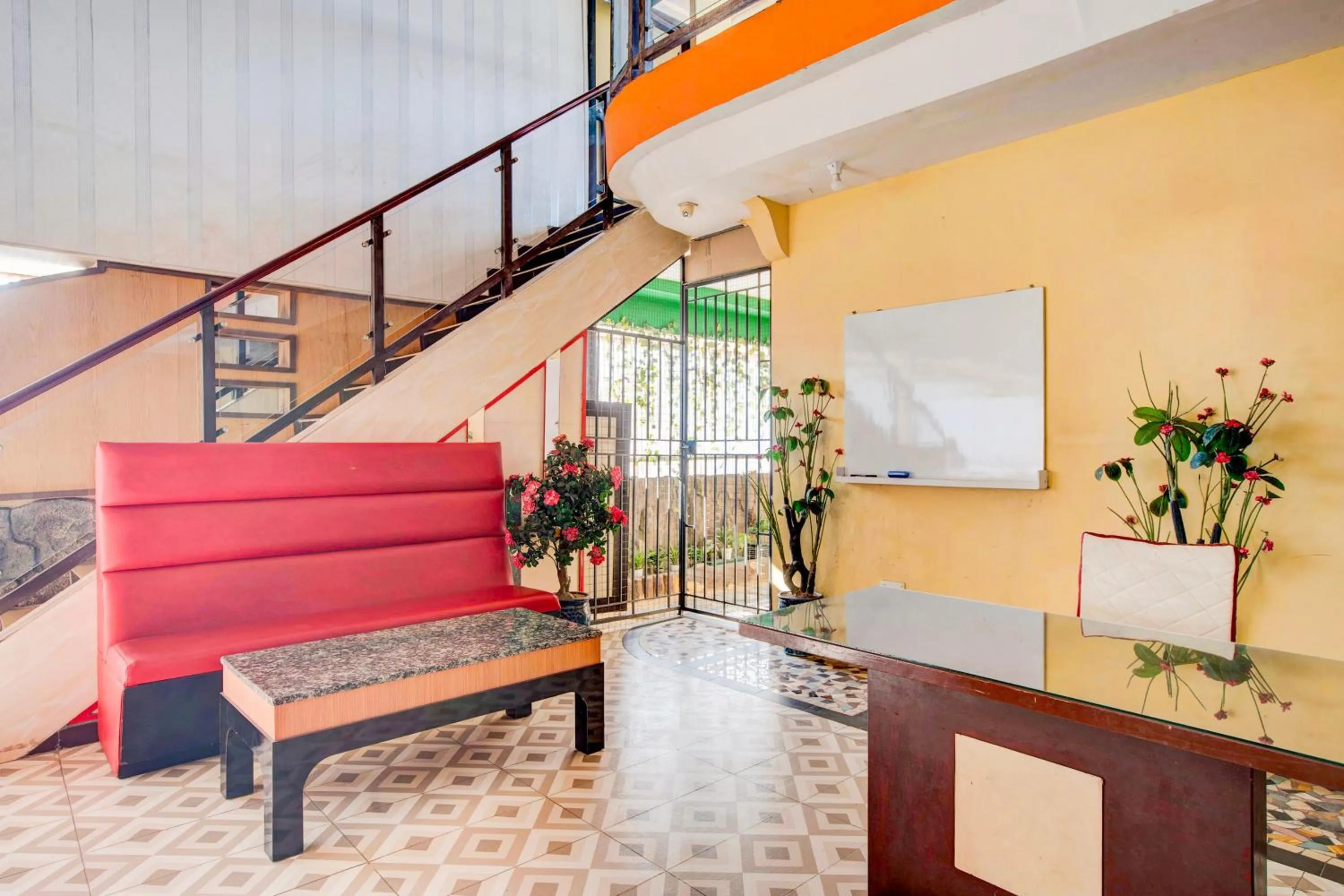 Lobby or reception in Dancenter S Hotel