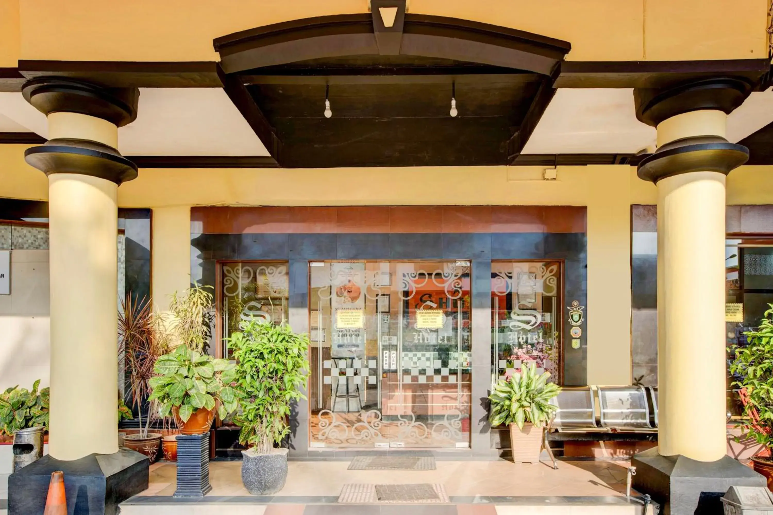 Facade/entrance in Dancenter S Hotel Facade/entrance in Dancenter S Hotel