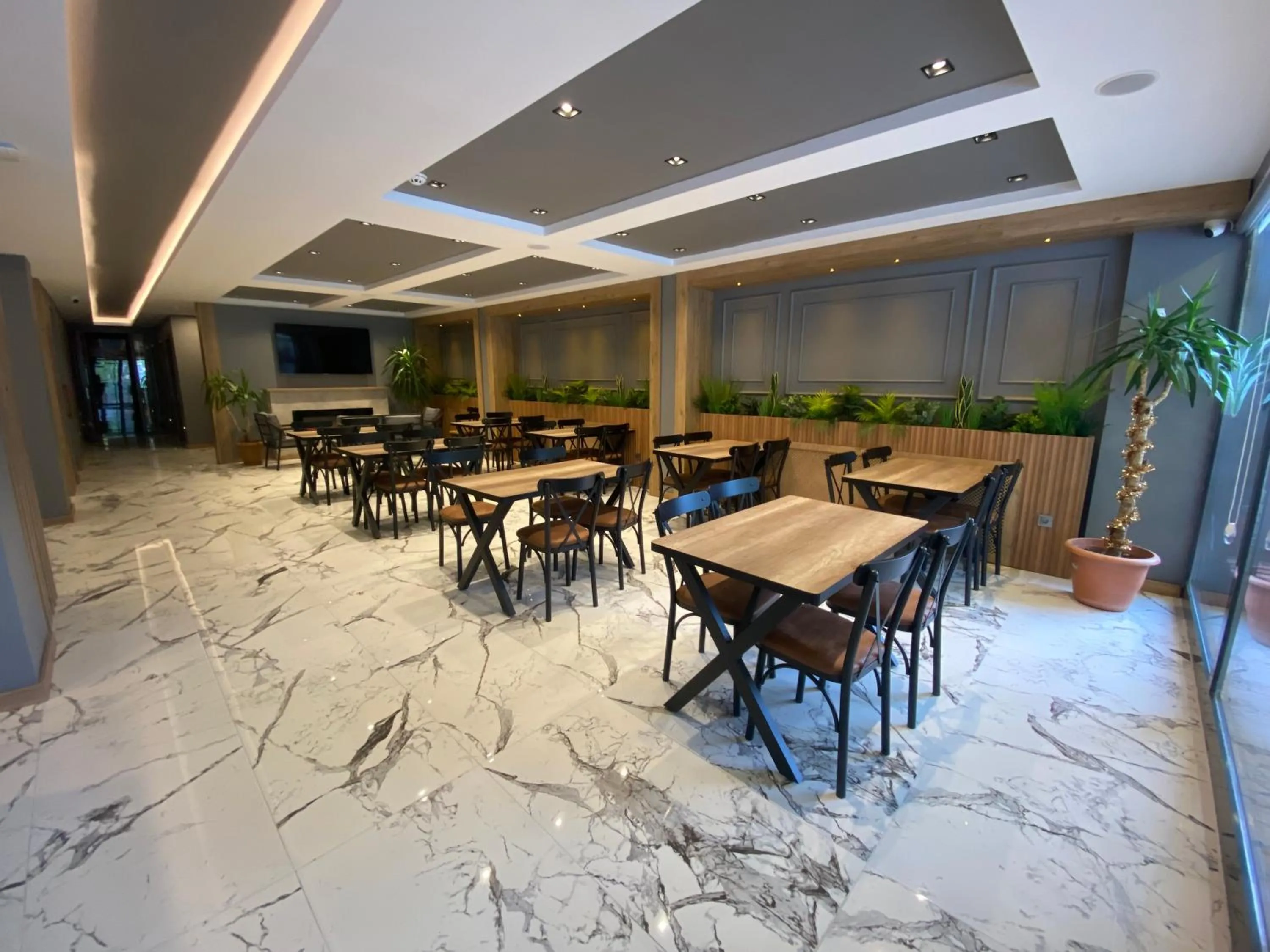 Restaurant/places to eat in Poyraz Hotel Uzungöl