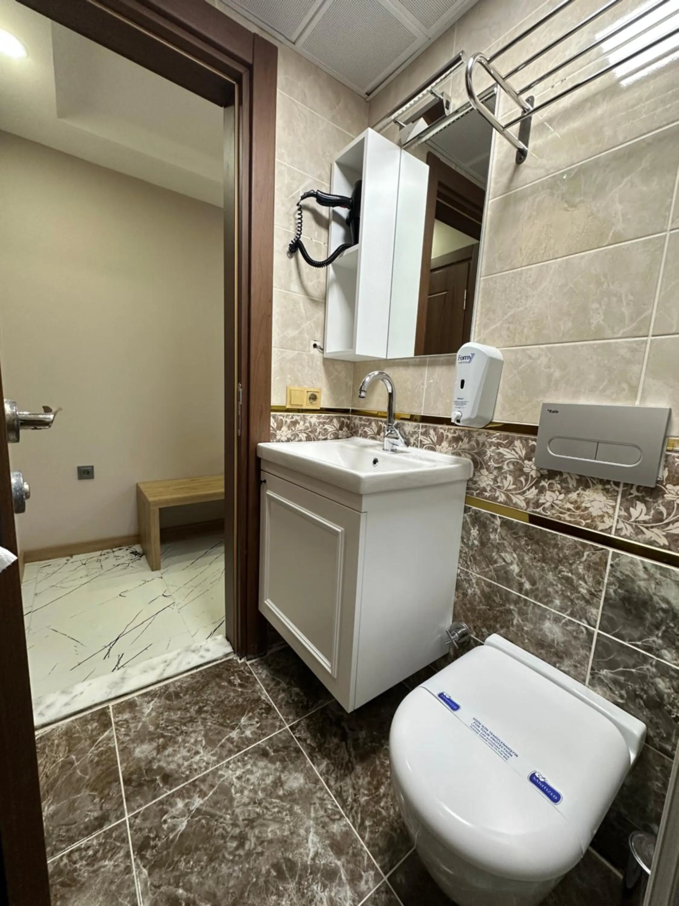 Shower in Poyraz Hotel Uzungöl