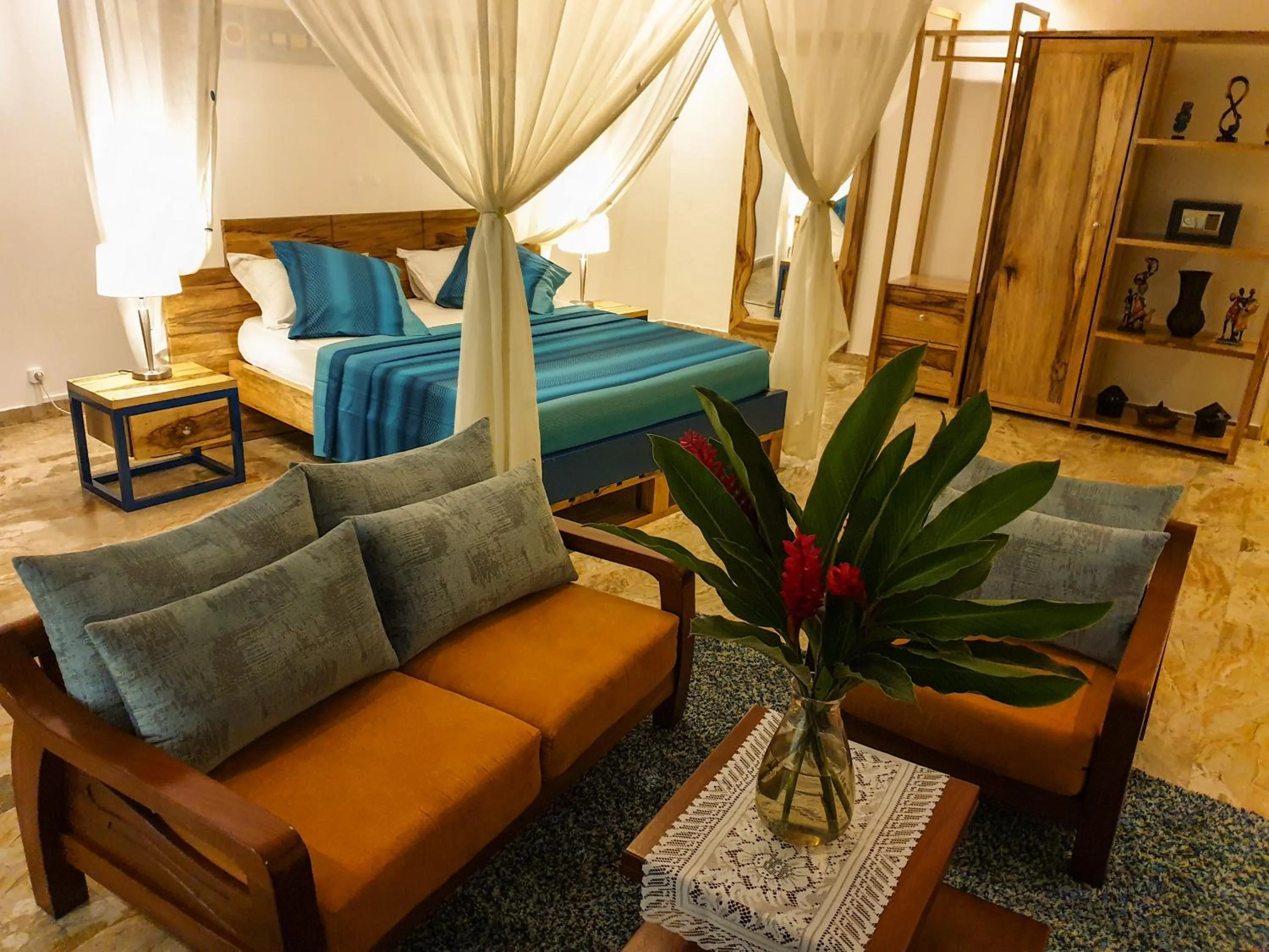 Bed in Villa Oasis Abidjan