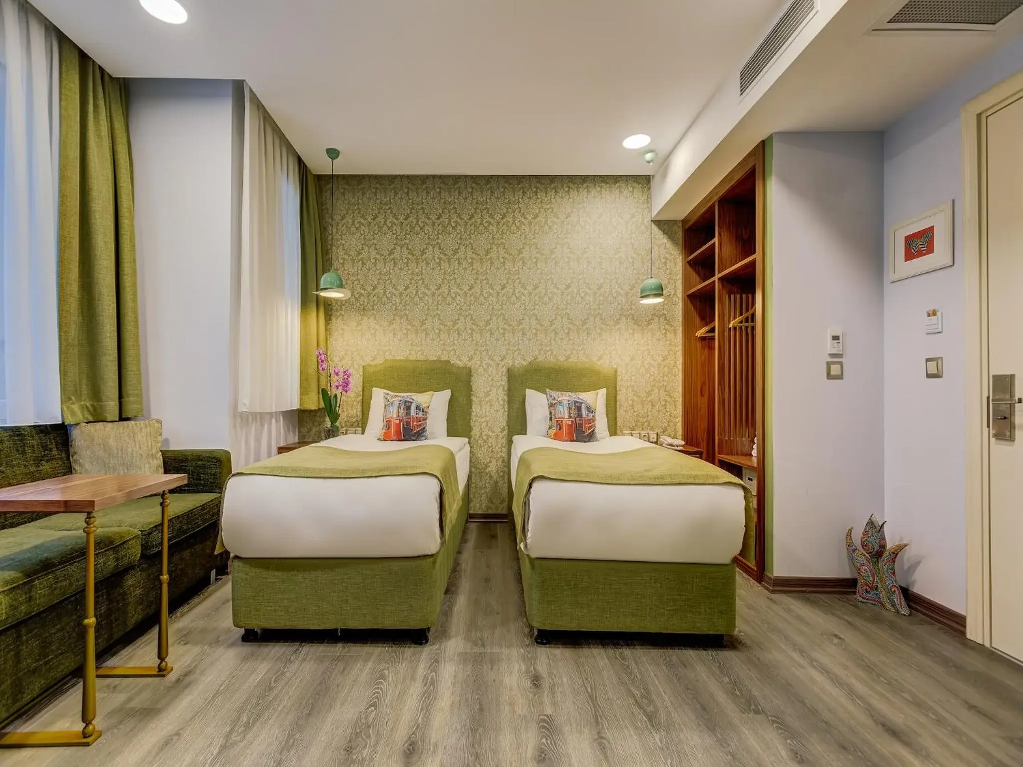 Superior Twin Room in Sometimes Hotel Taksim Superior Twin Room in Sometimes Hotel Taksim