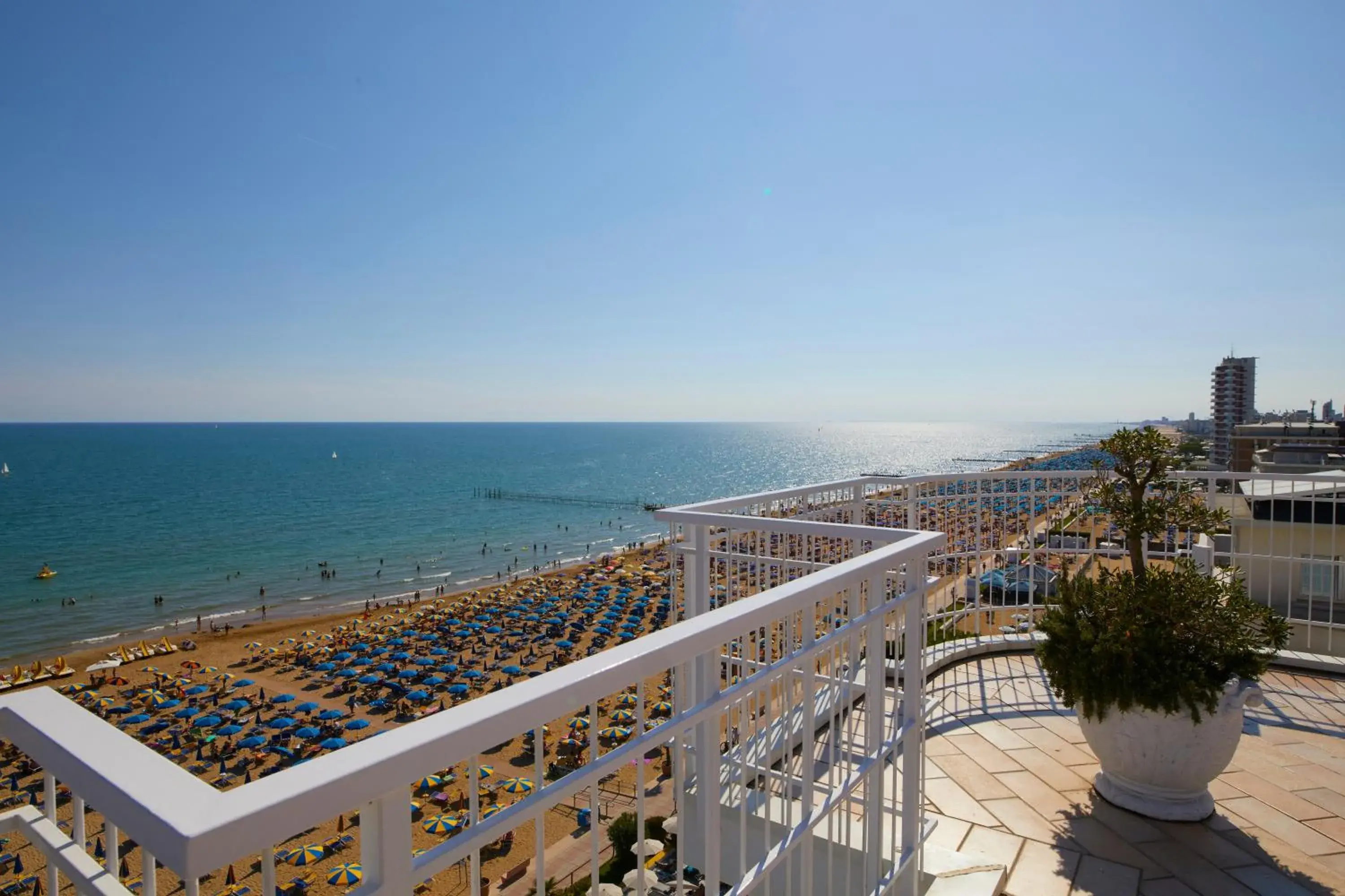 Termini Beach Hotel & Suites Termini Beach Hotel & Suites