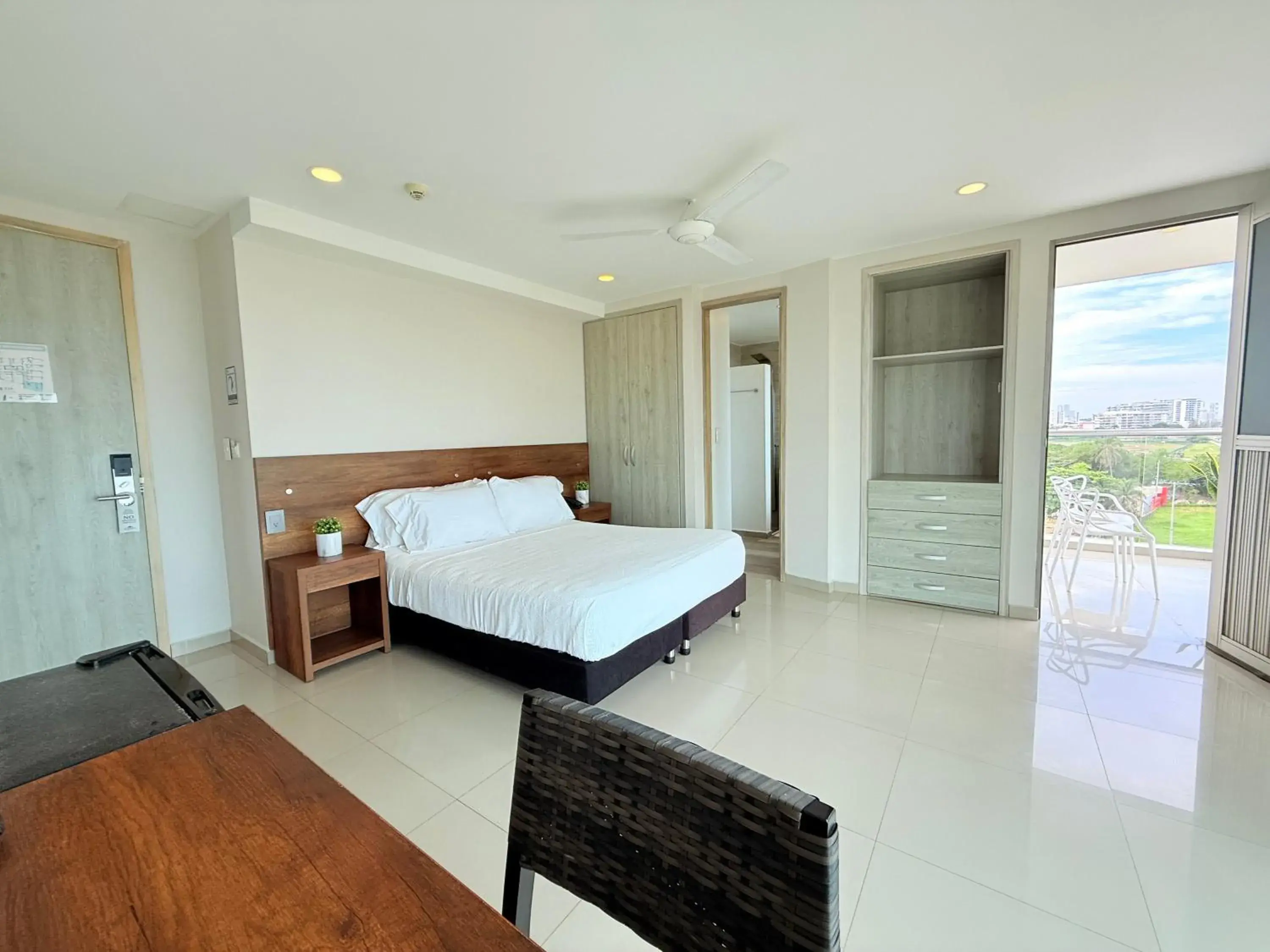 Junior Suite with Sea View - single occupancy in Hotel Summer Frente Al Mar Junior Suite with Sea View - single occupancy in Hotel Summer Frente Al Mar