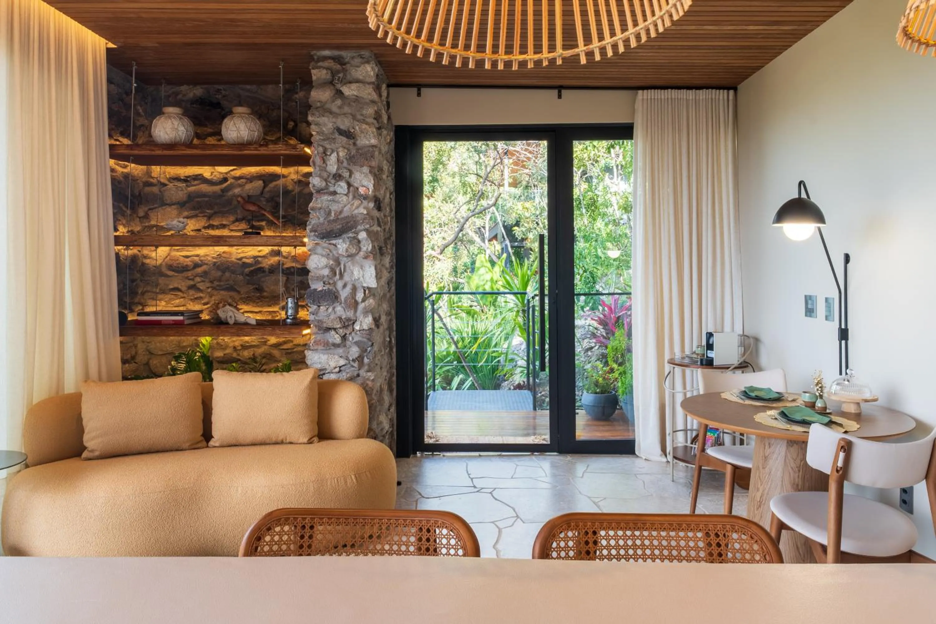 Living room in Majulê Ecolodge