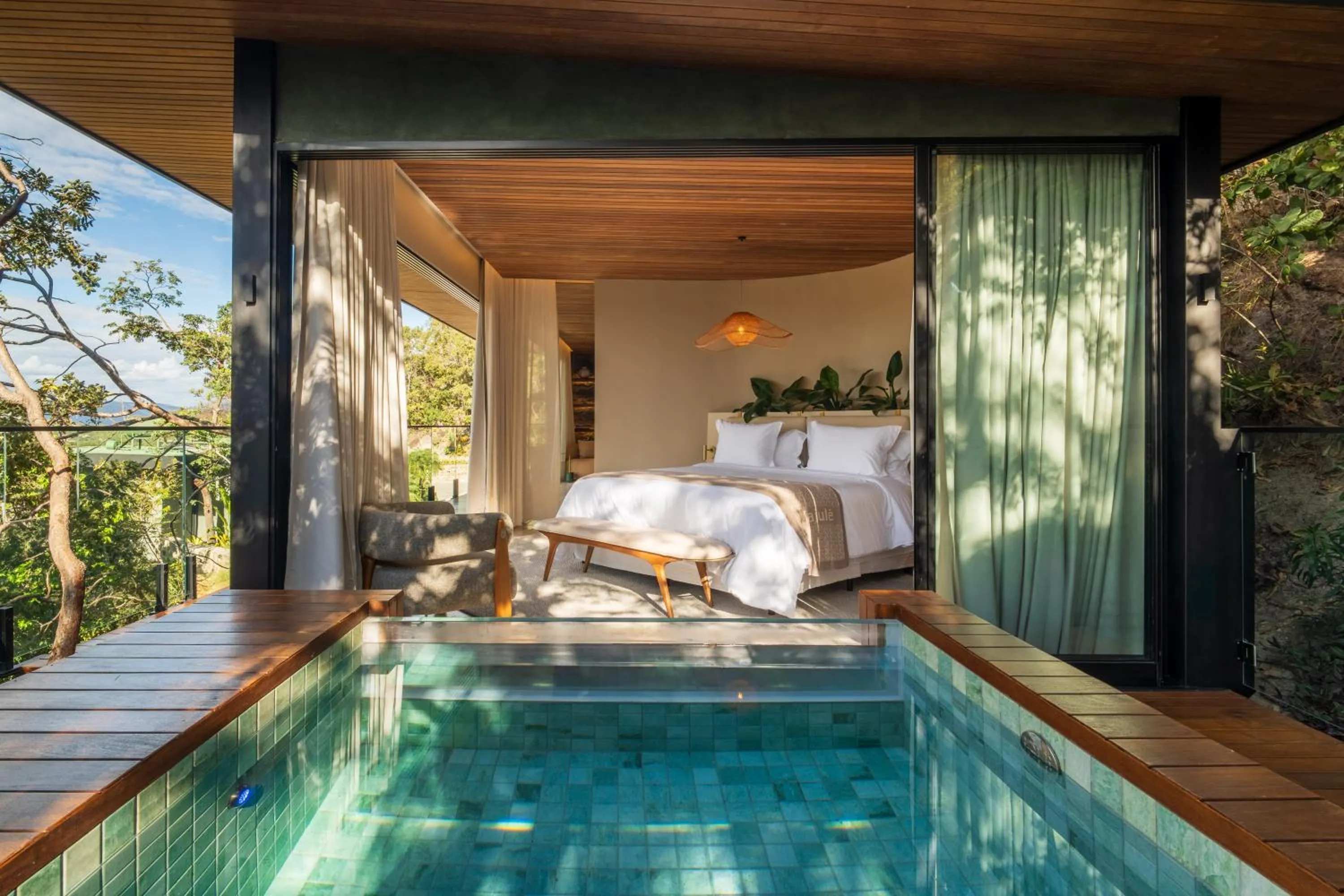 Balcony/Terrace, Bed in Majulê Ecolodge