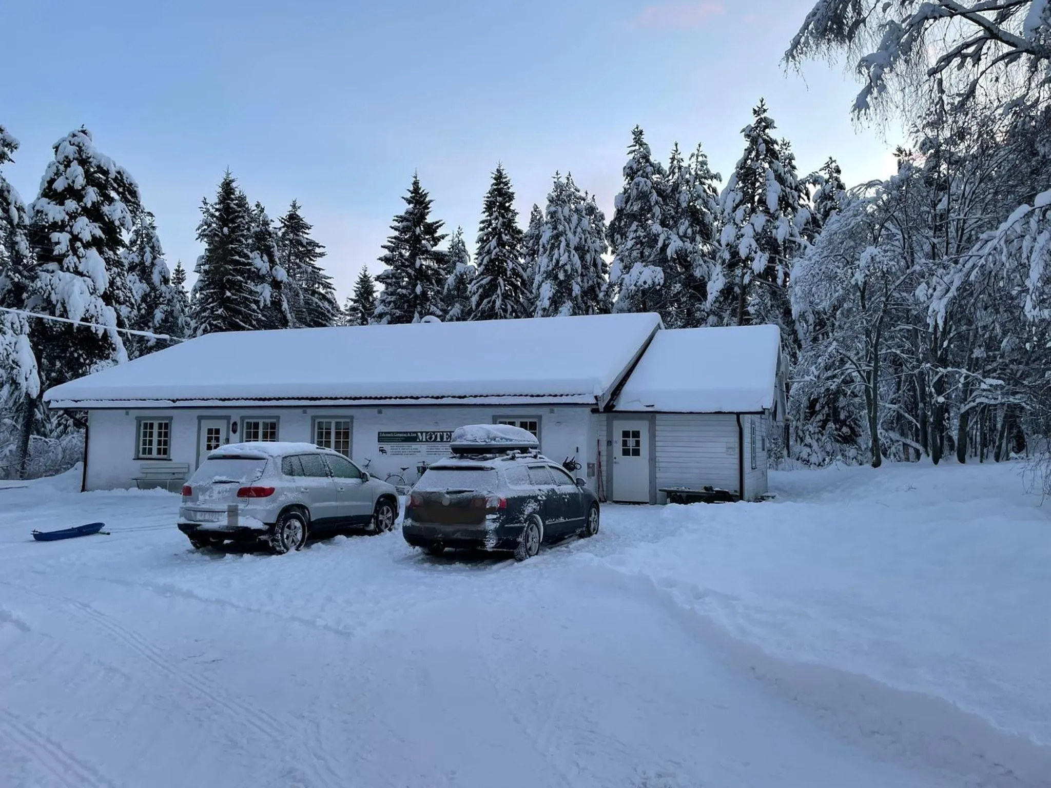 Telemark Motel and Apartment