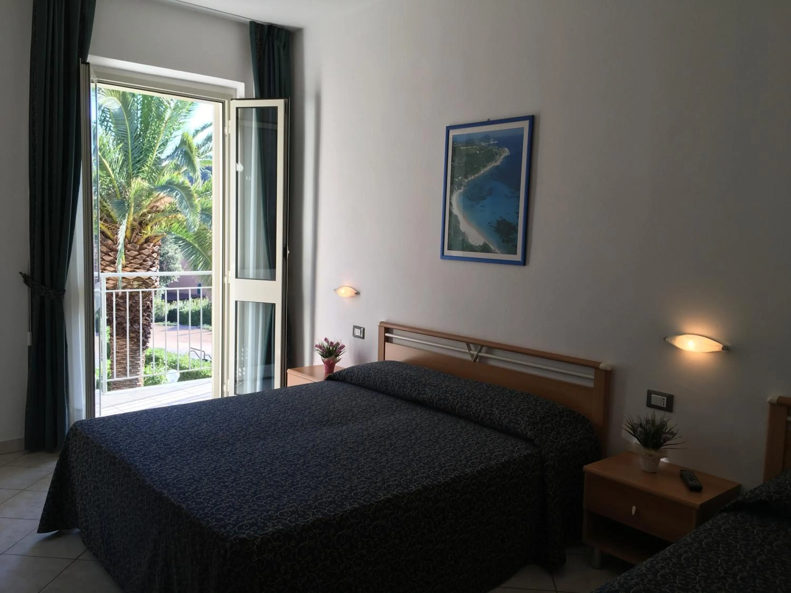 Bed in Hotel Barbarossa