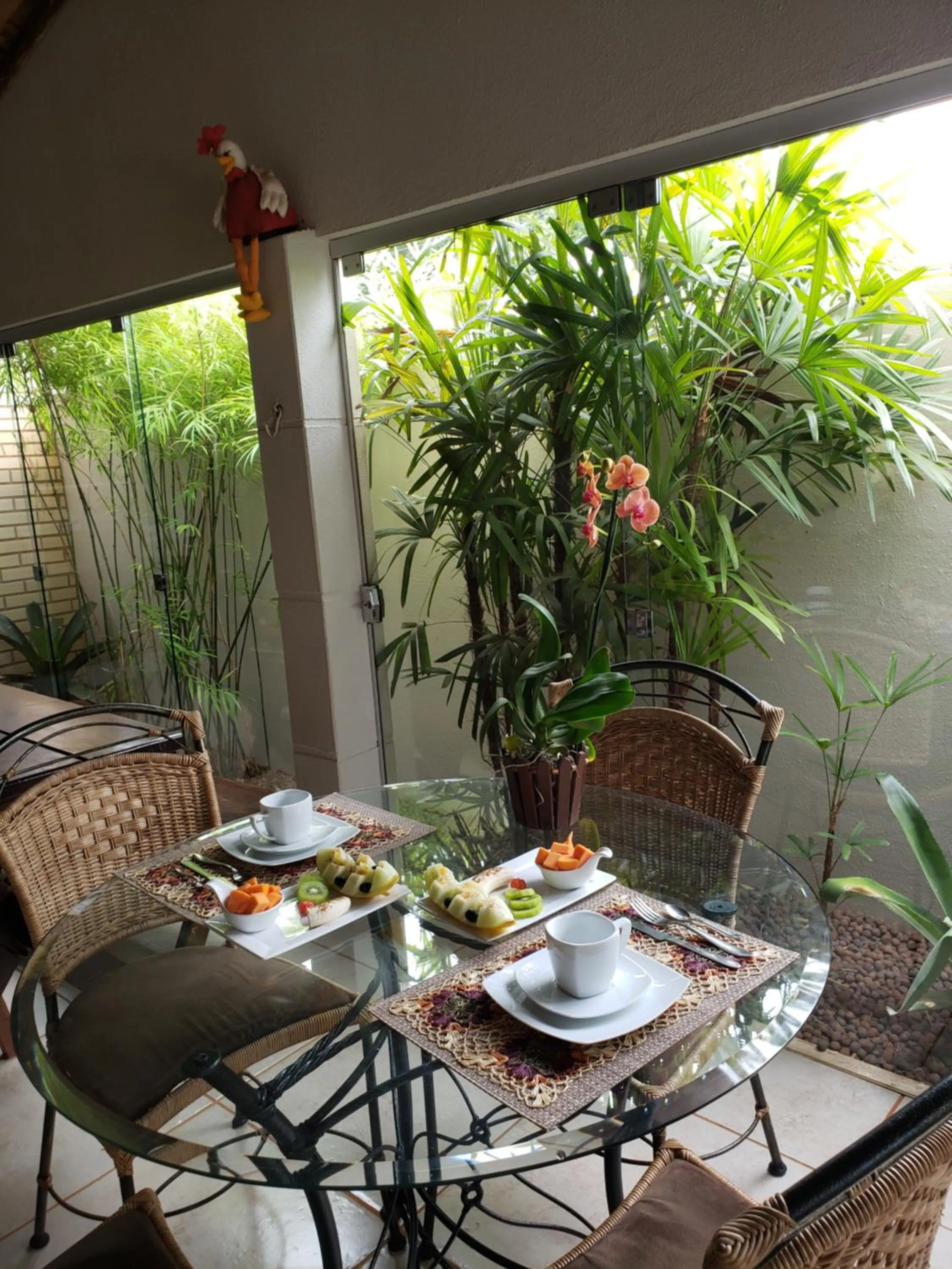 Breakfast in Pousada das Orquídeas