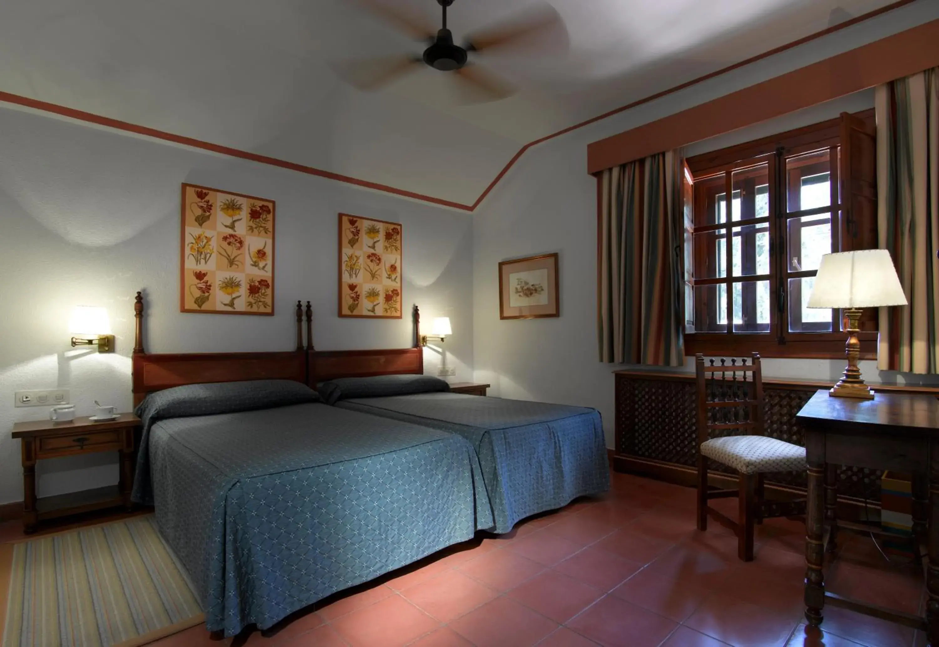 Photo of the whole room, Bed in Parador de Cazorla Photo of the whole room, Bed in Parador de Cazorla