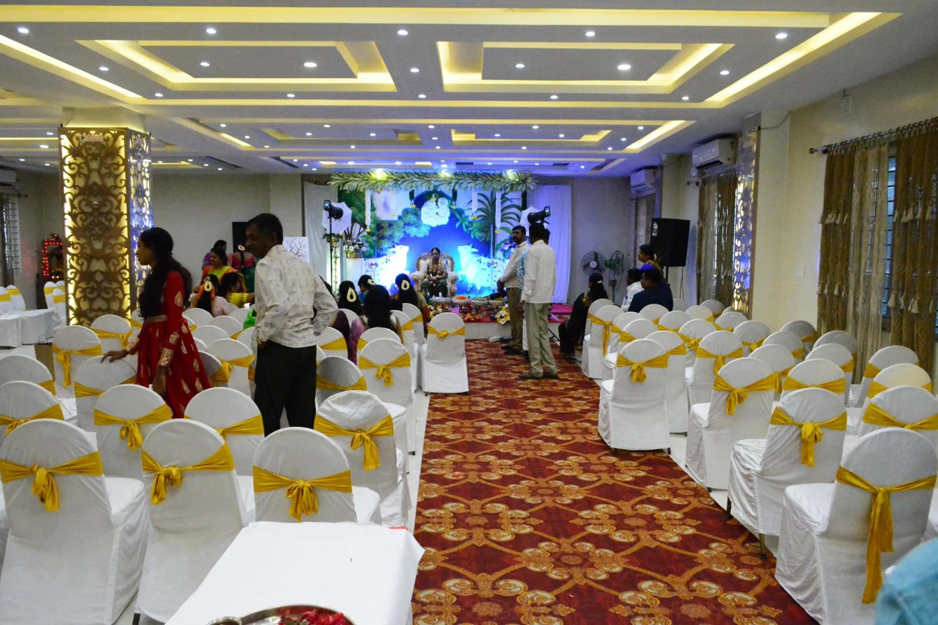 People in Hotel Muthahalli Grand