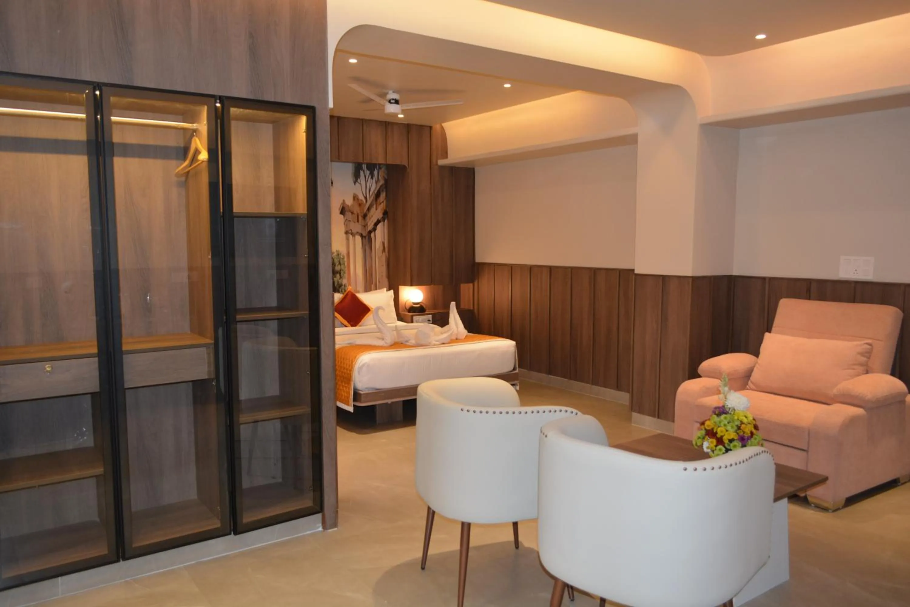 Living room in Hotel Muthahalli Grand