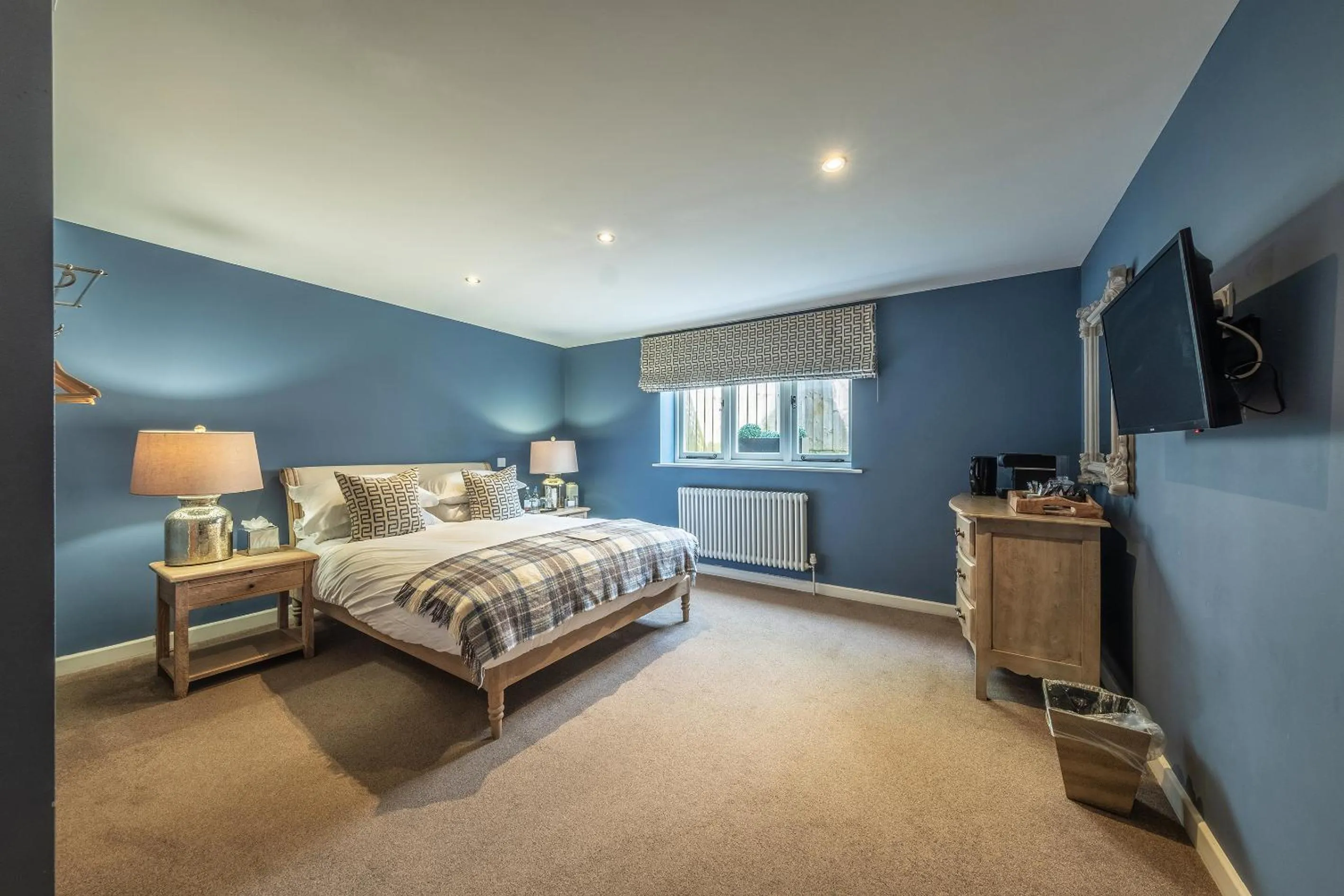 Bedroom, Bed in The Packhorse Inn