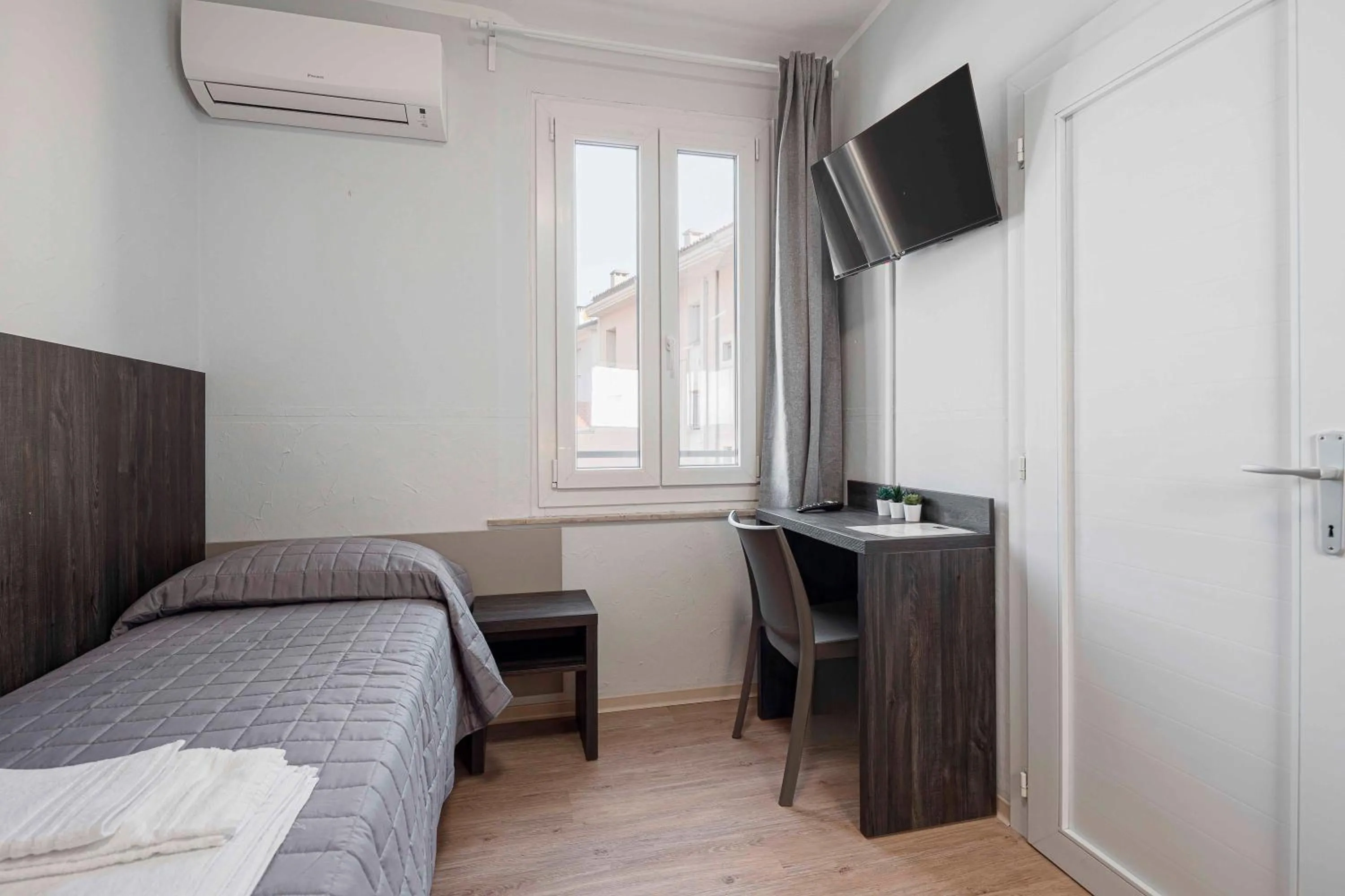 Urban Hotel