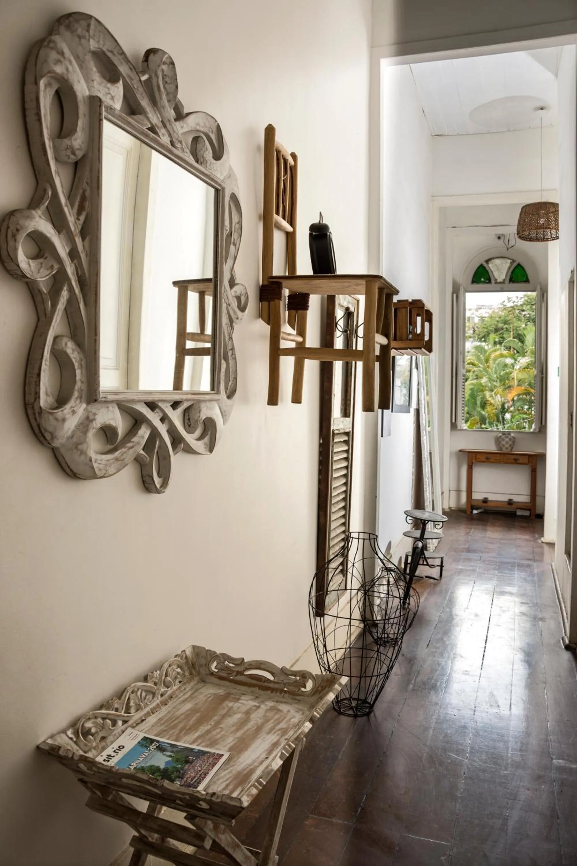 Property building in Casa Tuxi