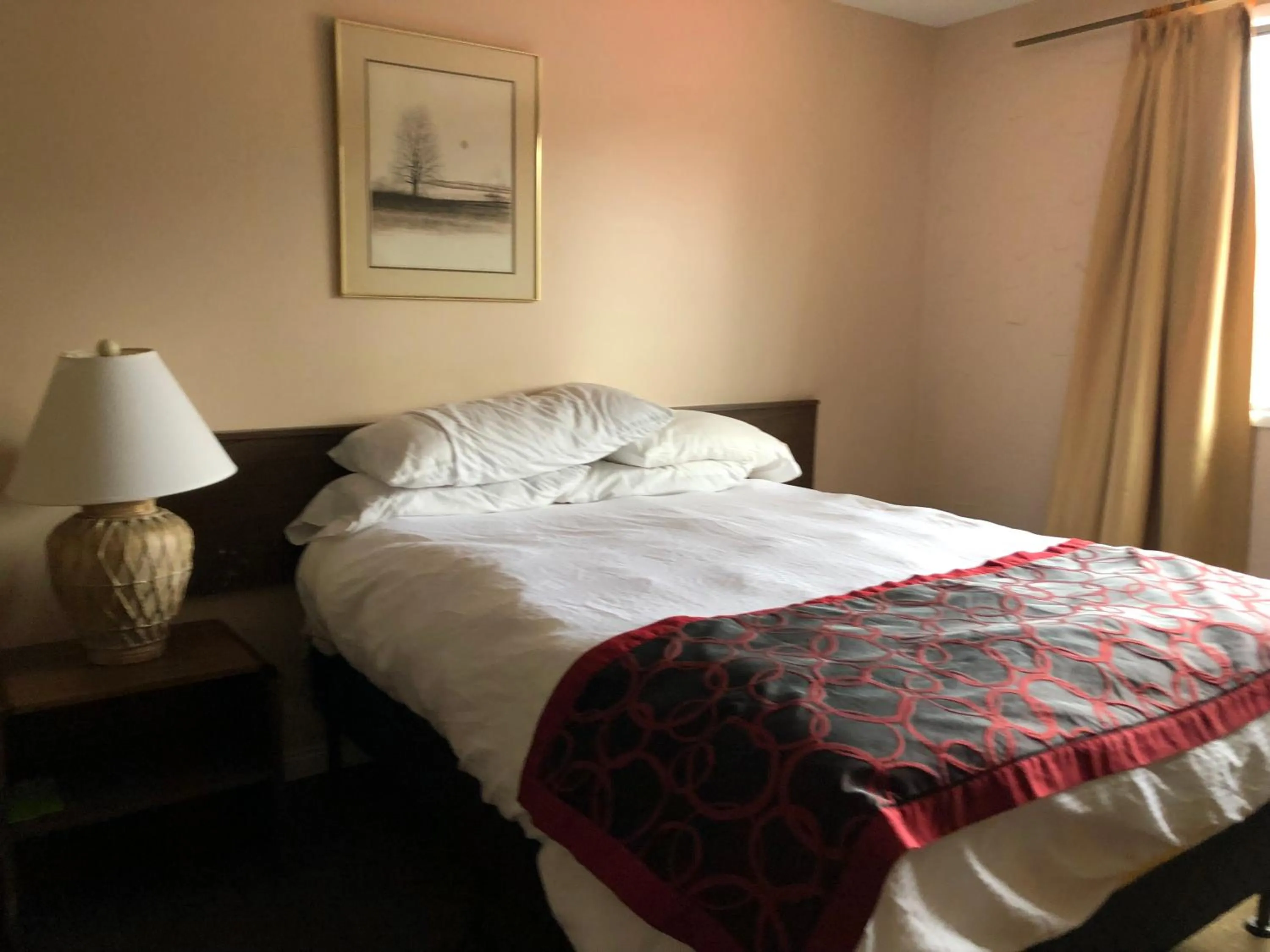 Bed in Villagers Inn