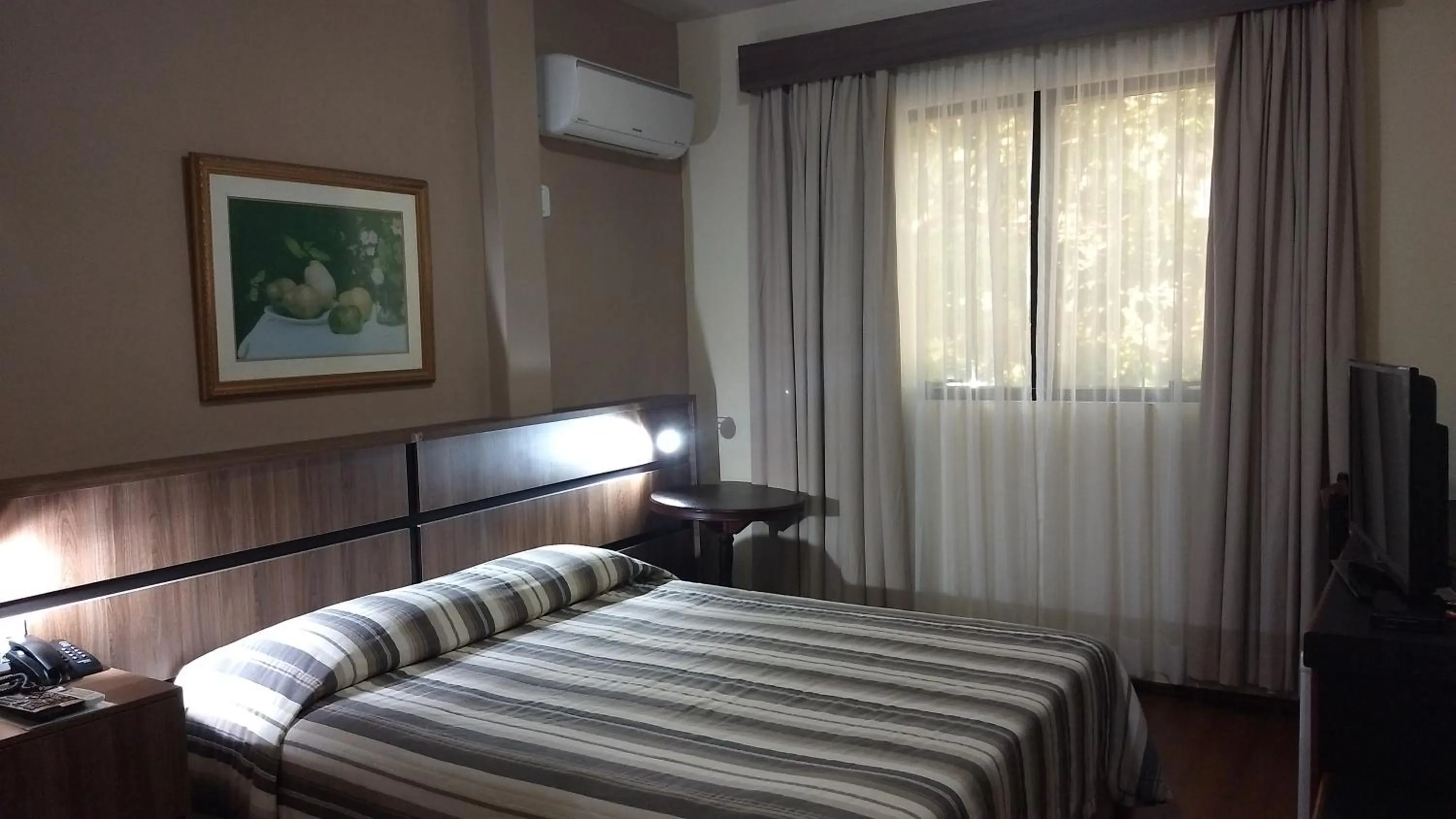 Bed in Castel Plaza Hotel