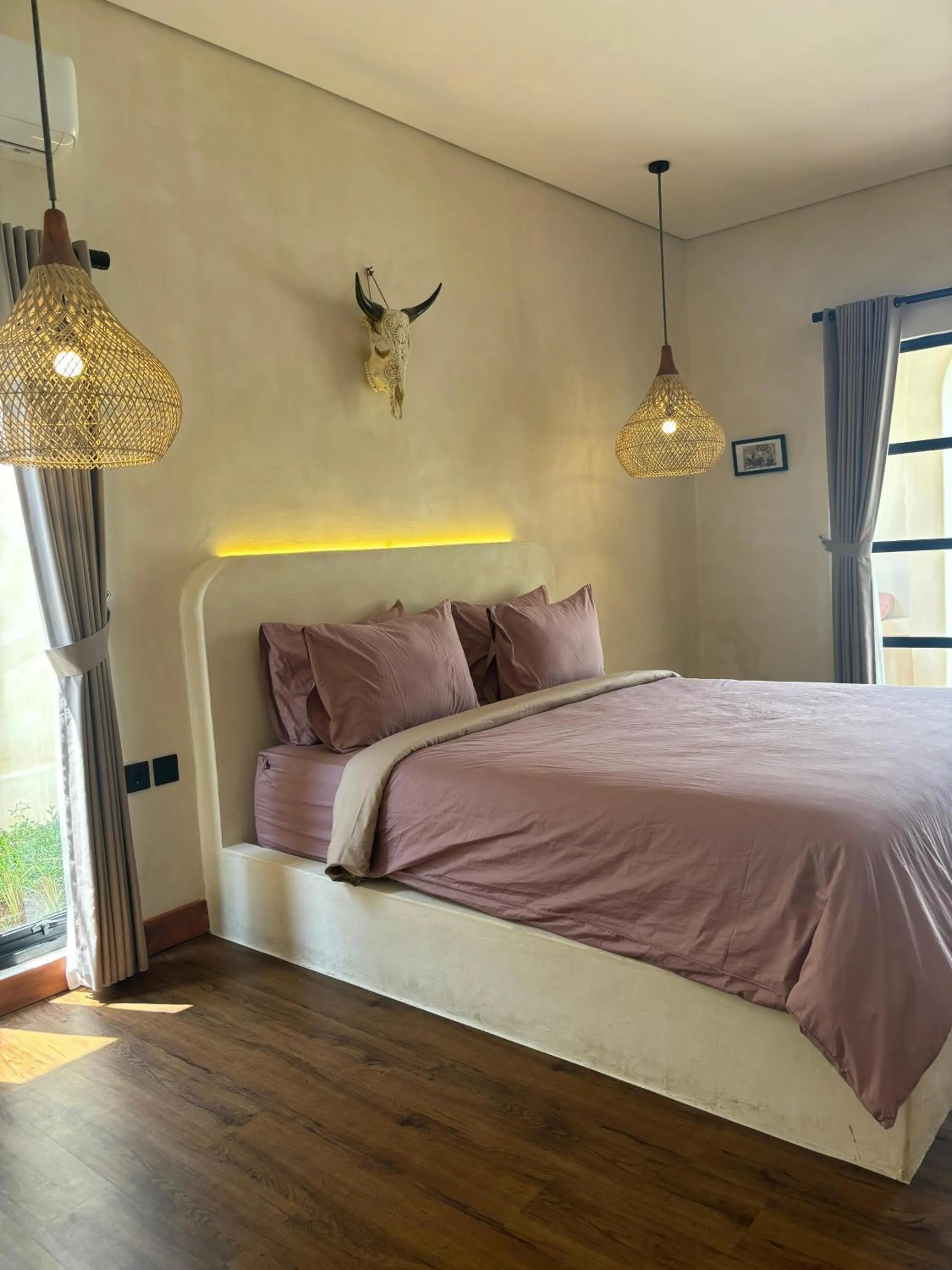 Bed in El Campo Mushroom