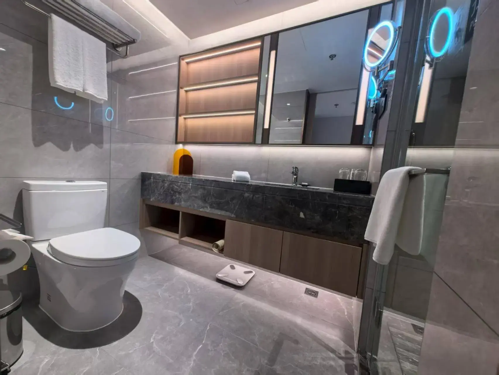 Double Room in Oakwood Central Wuxi Double Room in Oakwood Central Wuxi